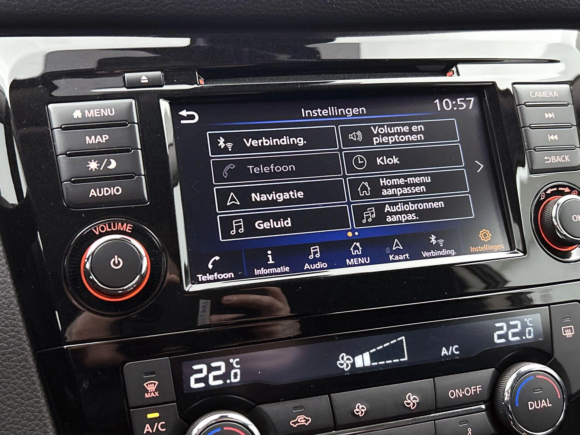 Nissan-QASHQAI-image-23