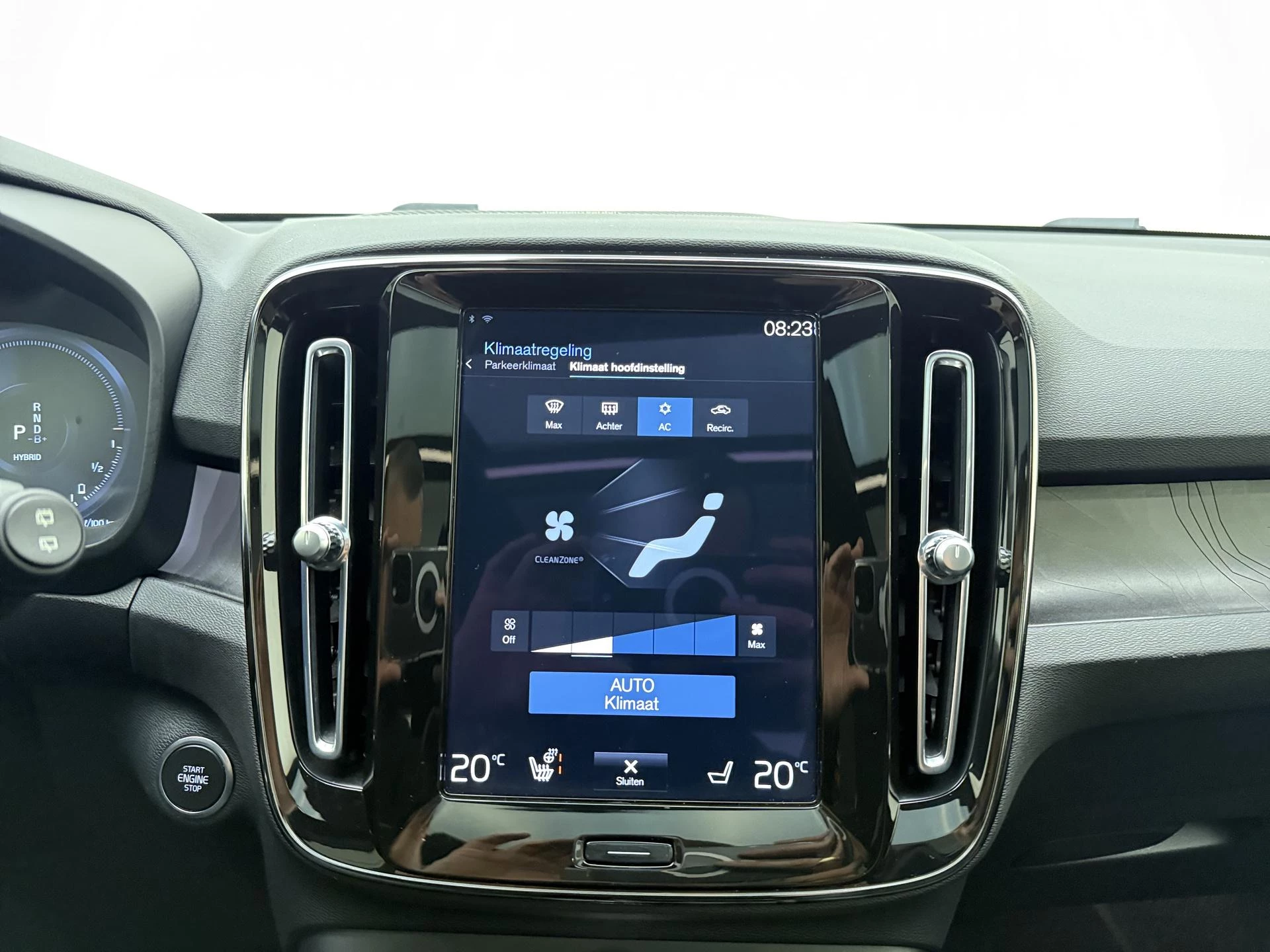 Volvo-XC40-image-22