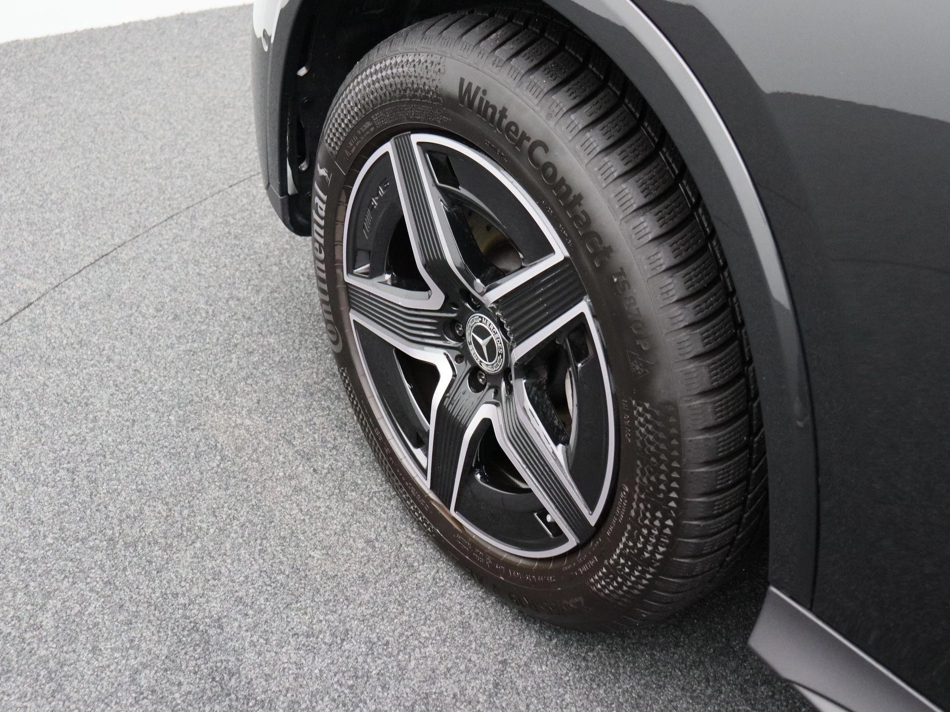 Mercedes-Benz GLC 300 e Coupé AMG Line + PANORAMISCH DAK + DIGITAL LIGHT + NIGHTPAKKET +