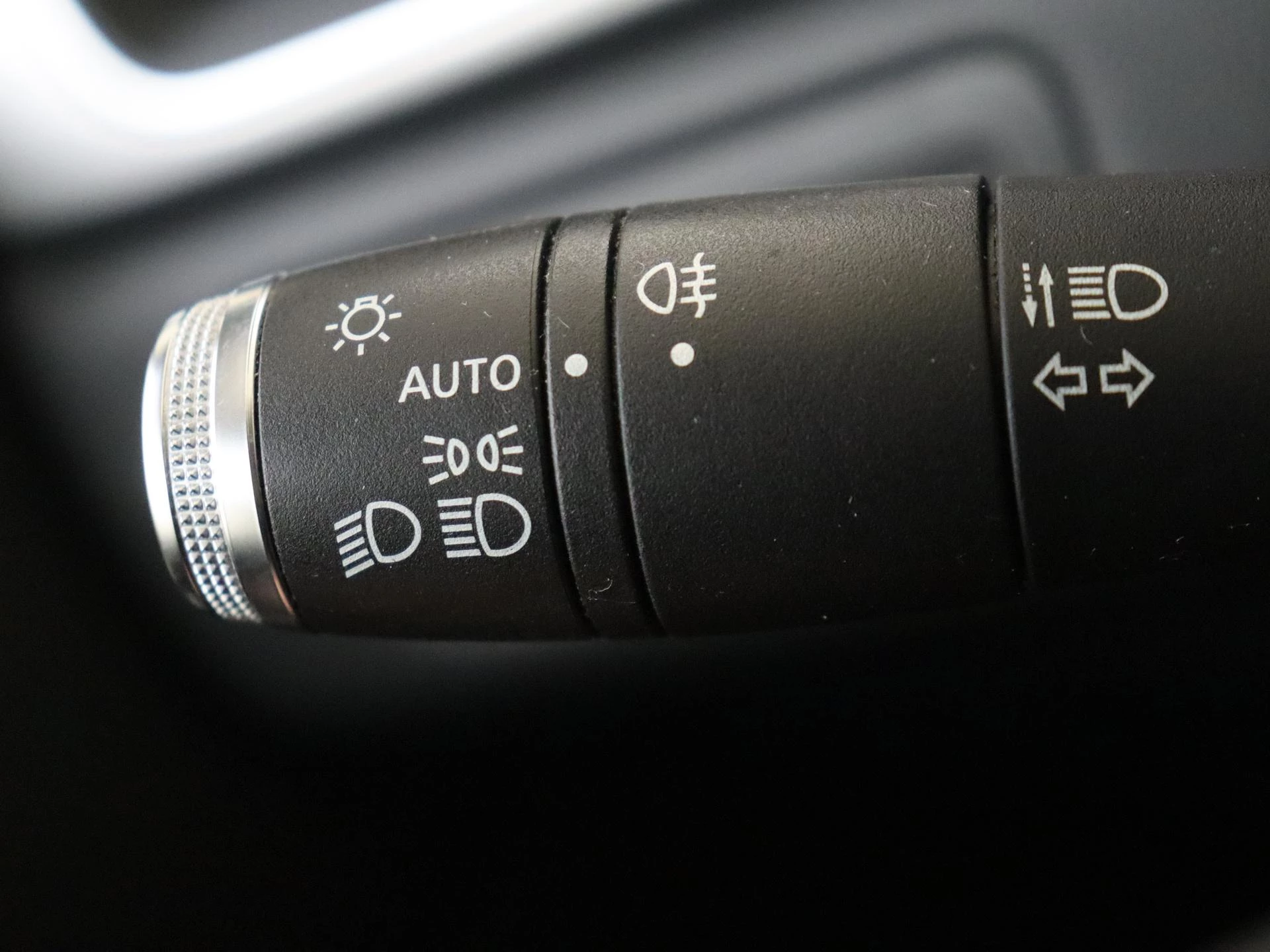 Renault-Captur-image-21