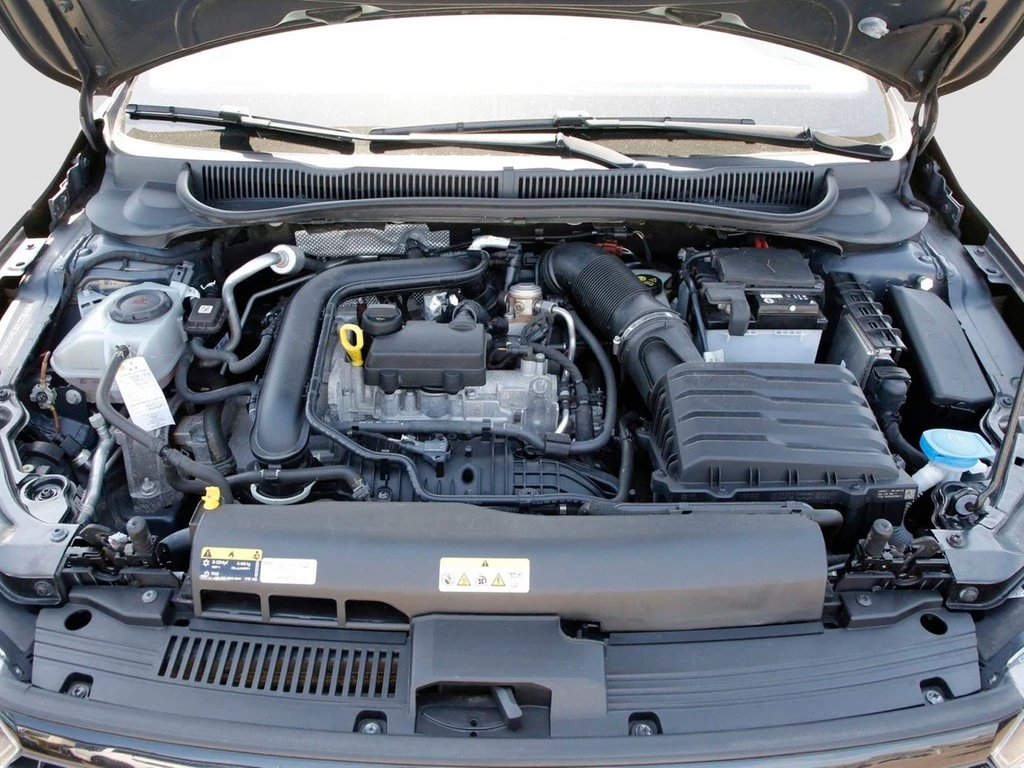 Volkswagen Polo VI 1.0 TSI DSG Life 16" APP Connect SHZ LED