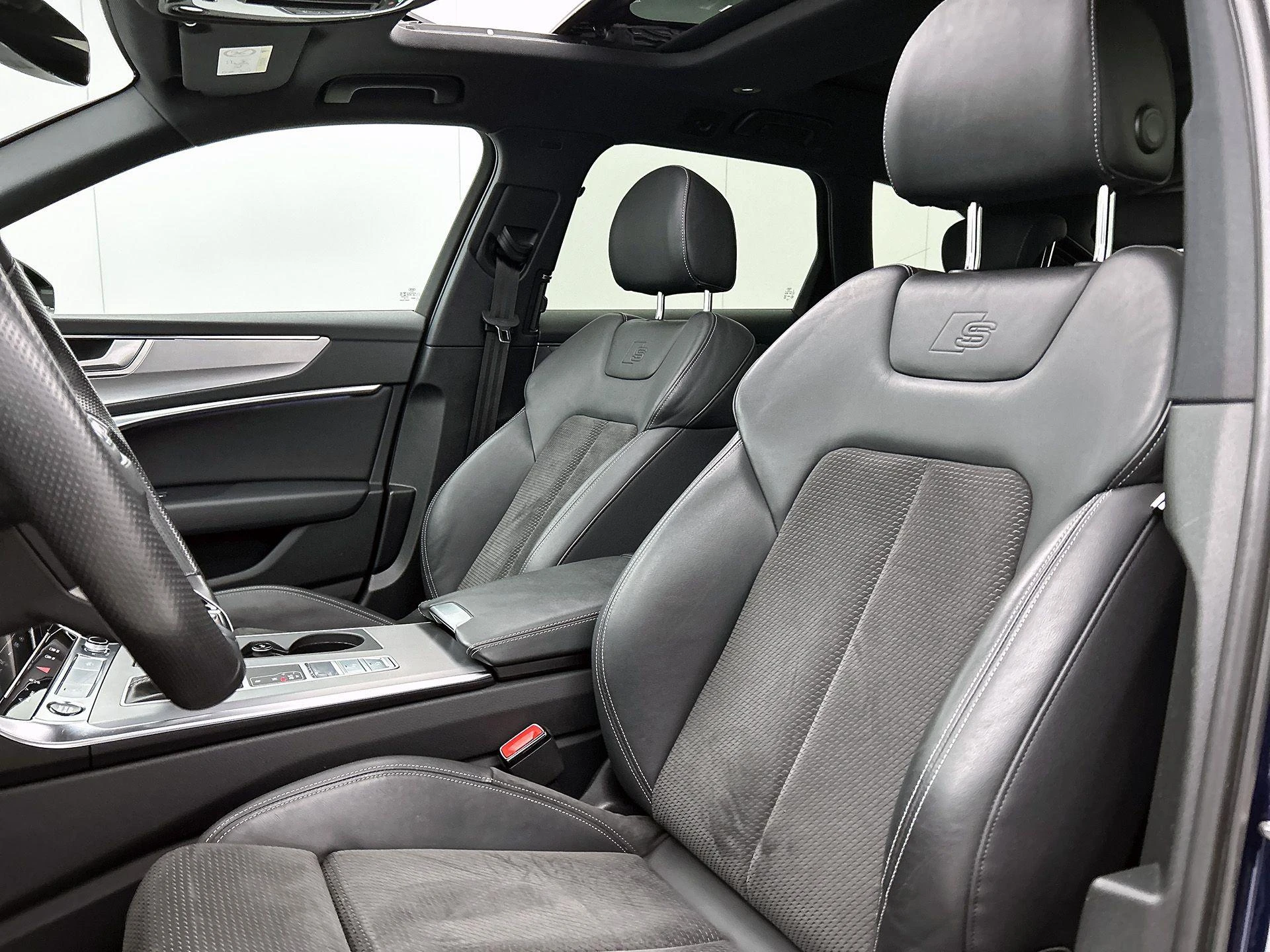 Audi-A6-image-34