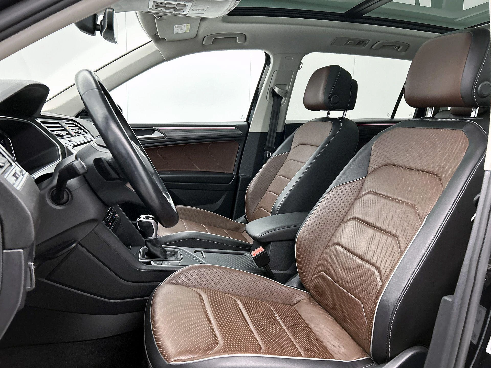 Volkswagen-Tiguan Allspace-image-37