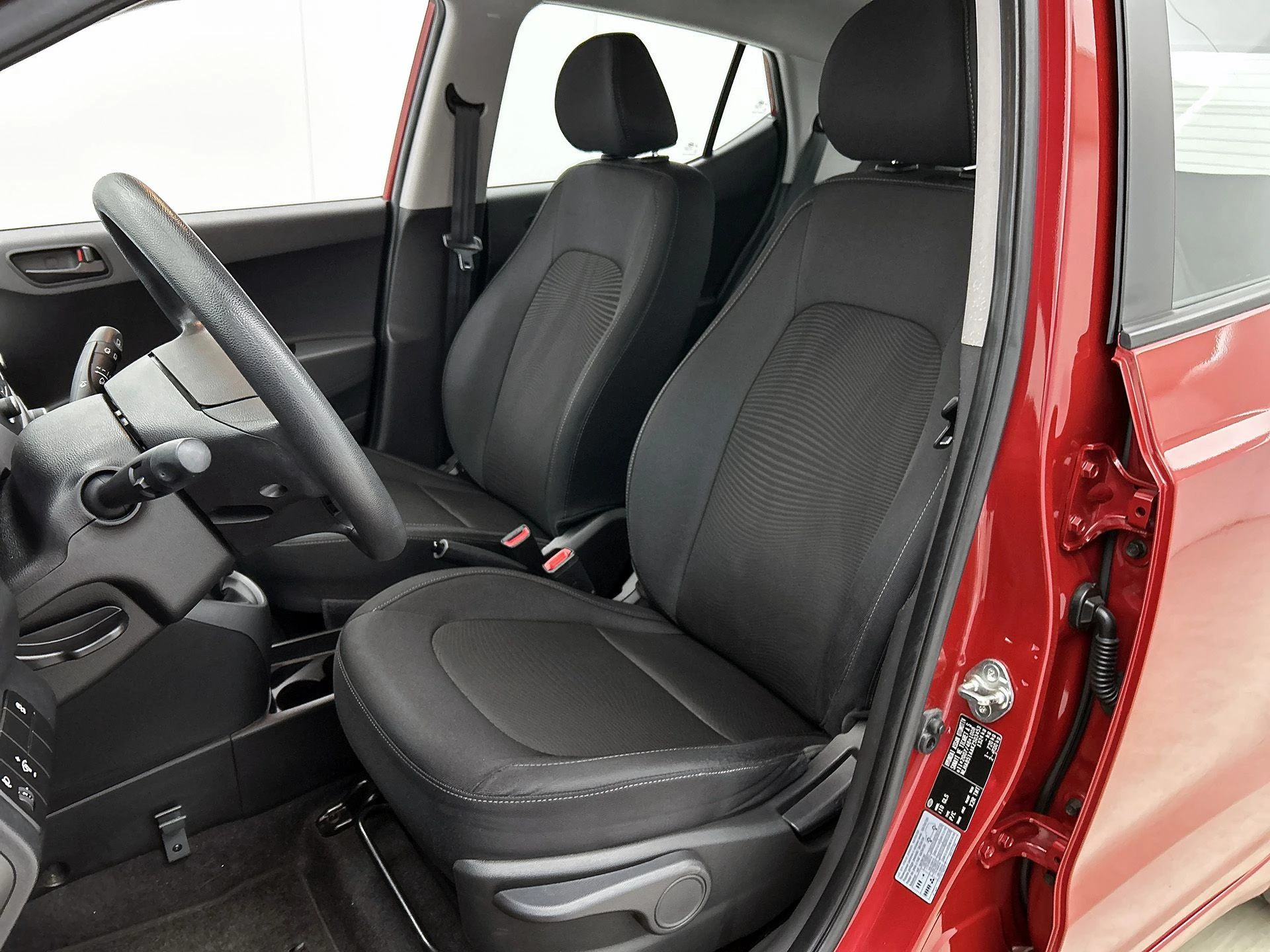Hyundai-i10-image-30