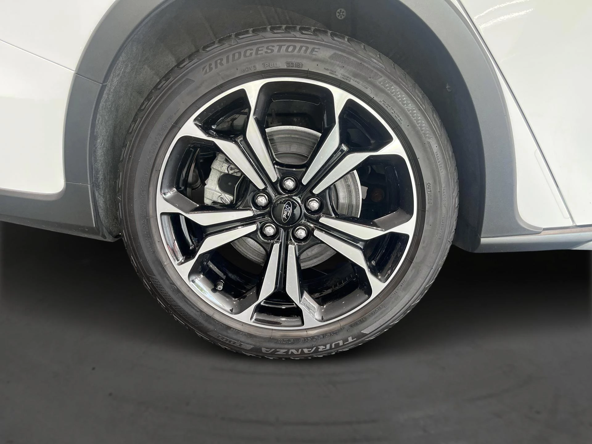 Ford Focus Clipper Active X - Leder - Pano - Uniek