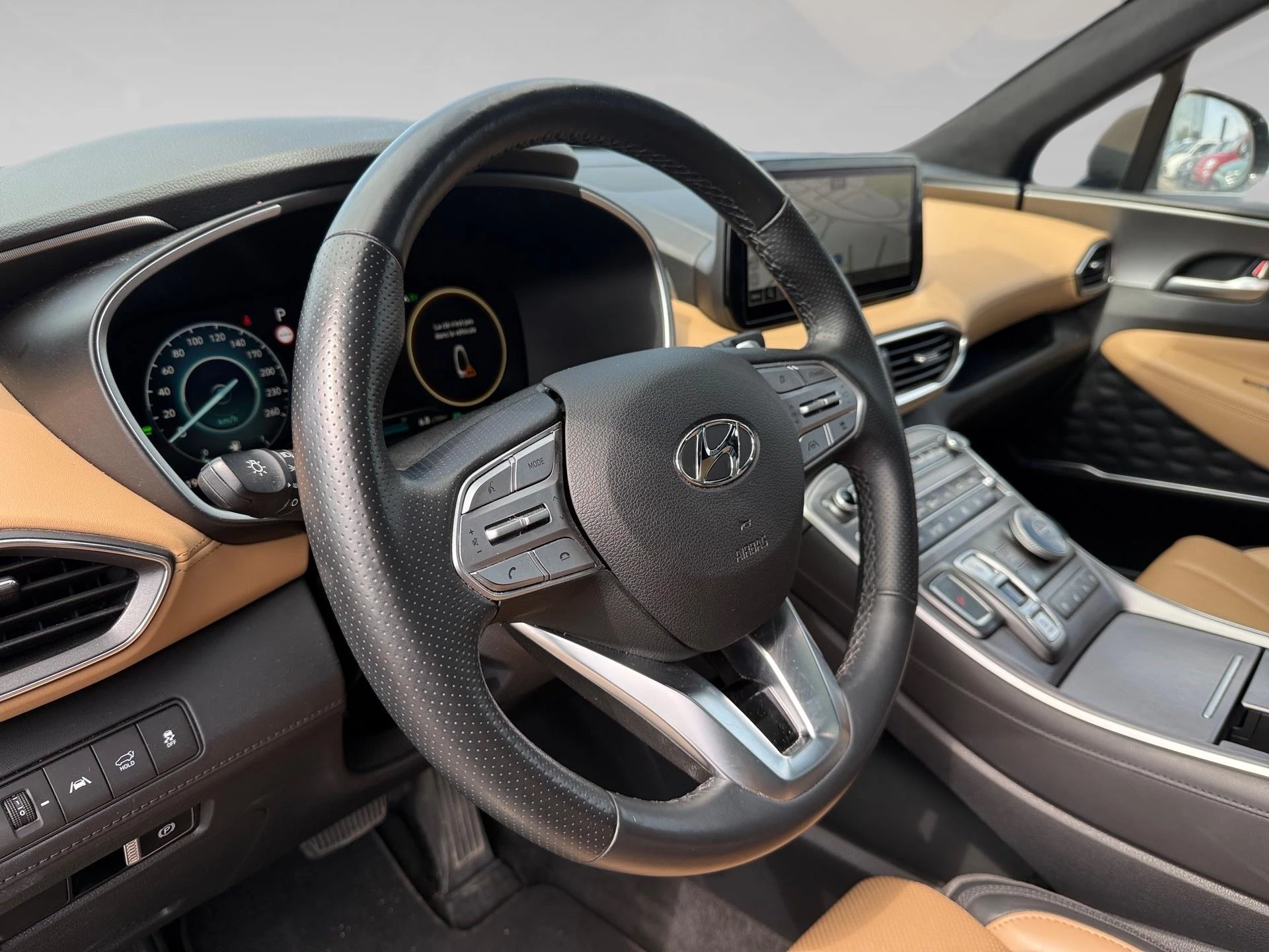 Hyundai-Santa Fe-image-15