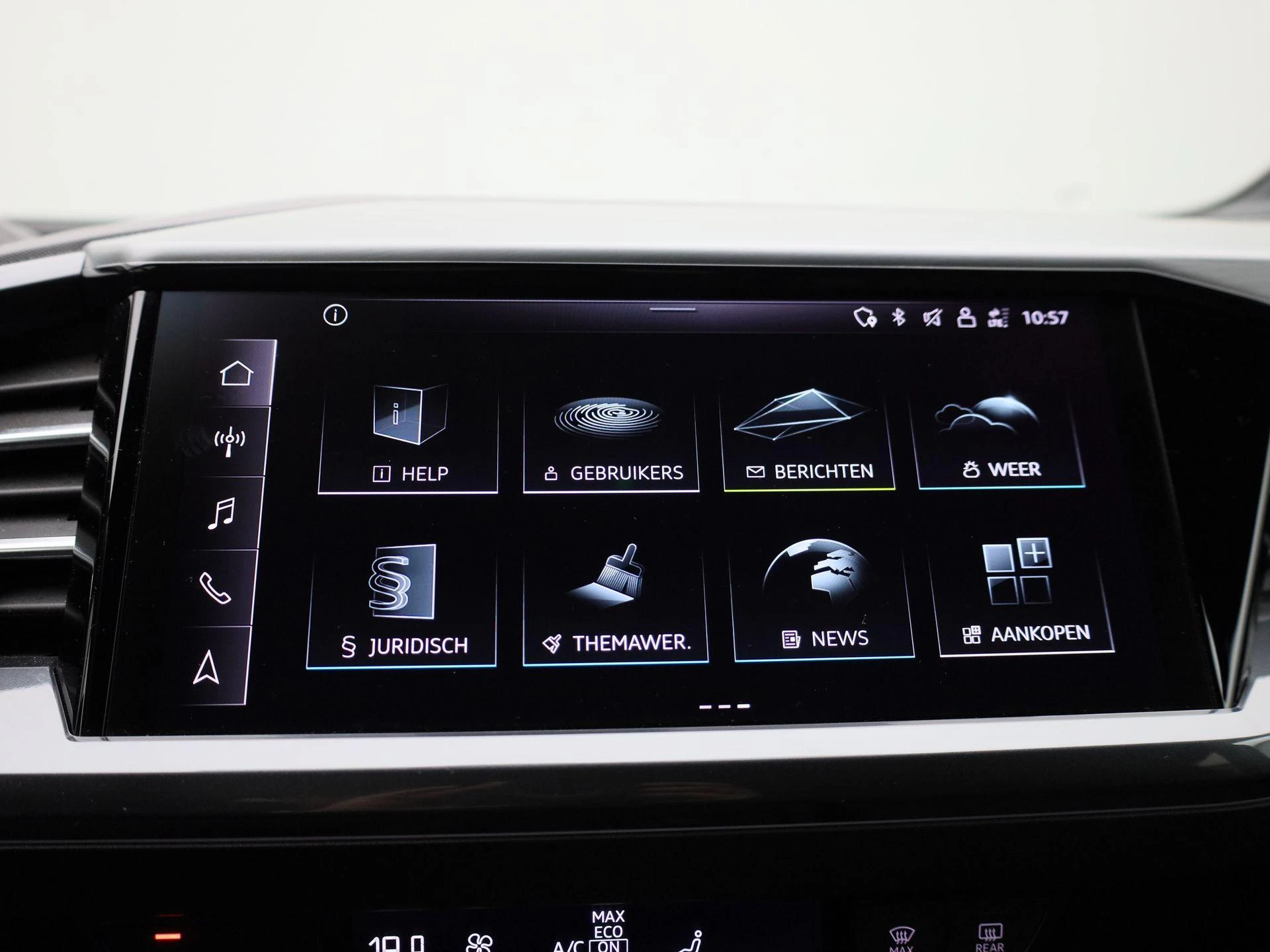 Audi-Q4 e-tron-image-29