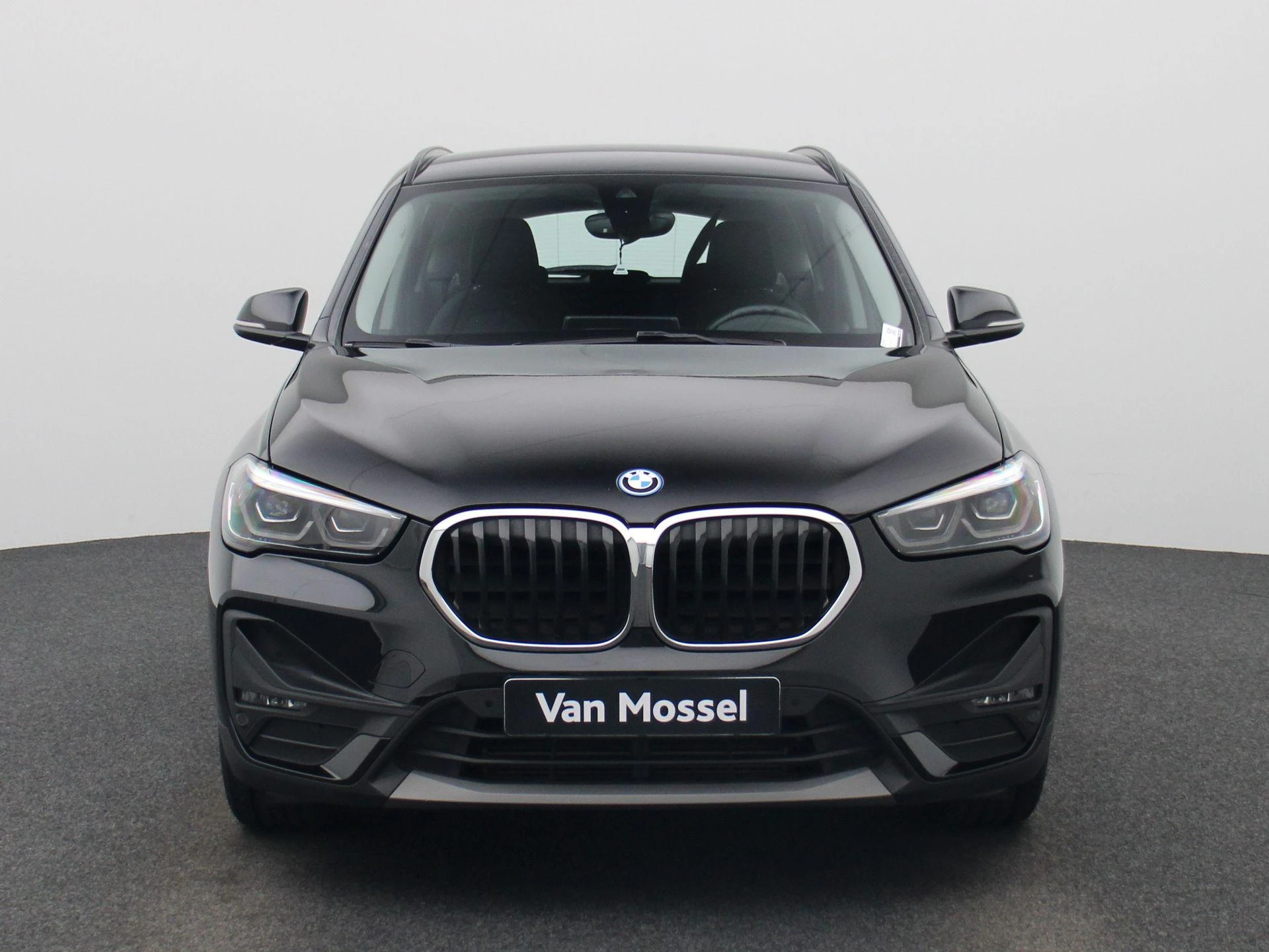 BMW-X1-image-2
