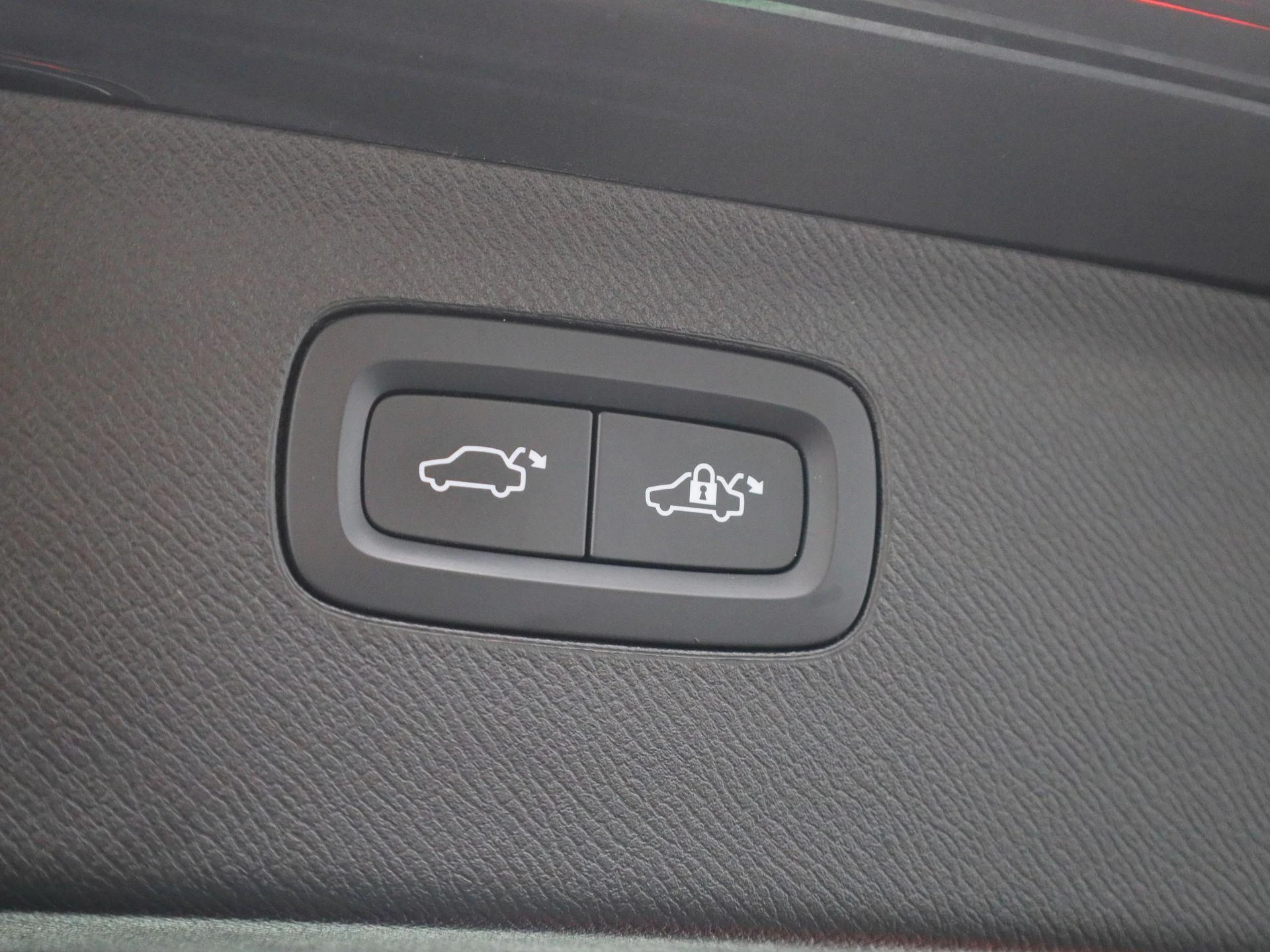 Volvo-XC90-image-15