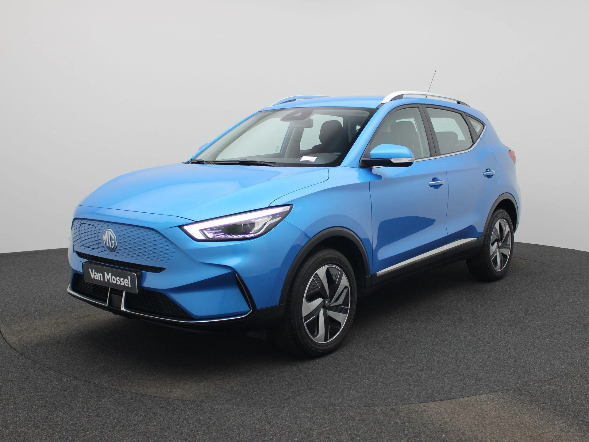 MG-ZS-image-0