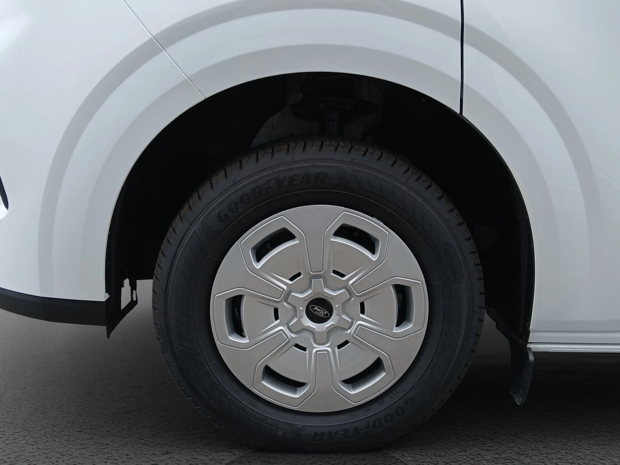 Ford-Transit Custom-image-8