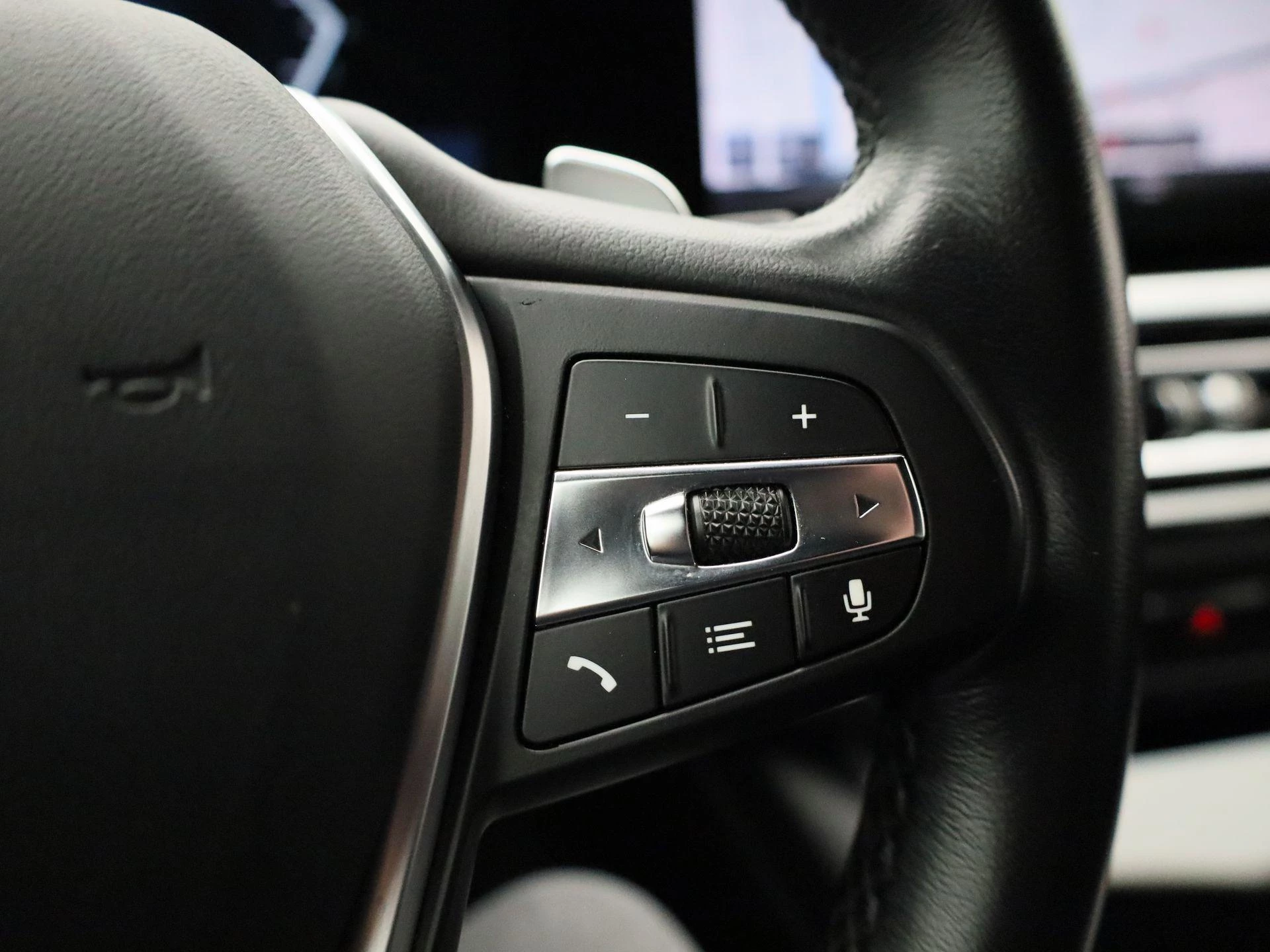 BMW-3 Serie-image-19