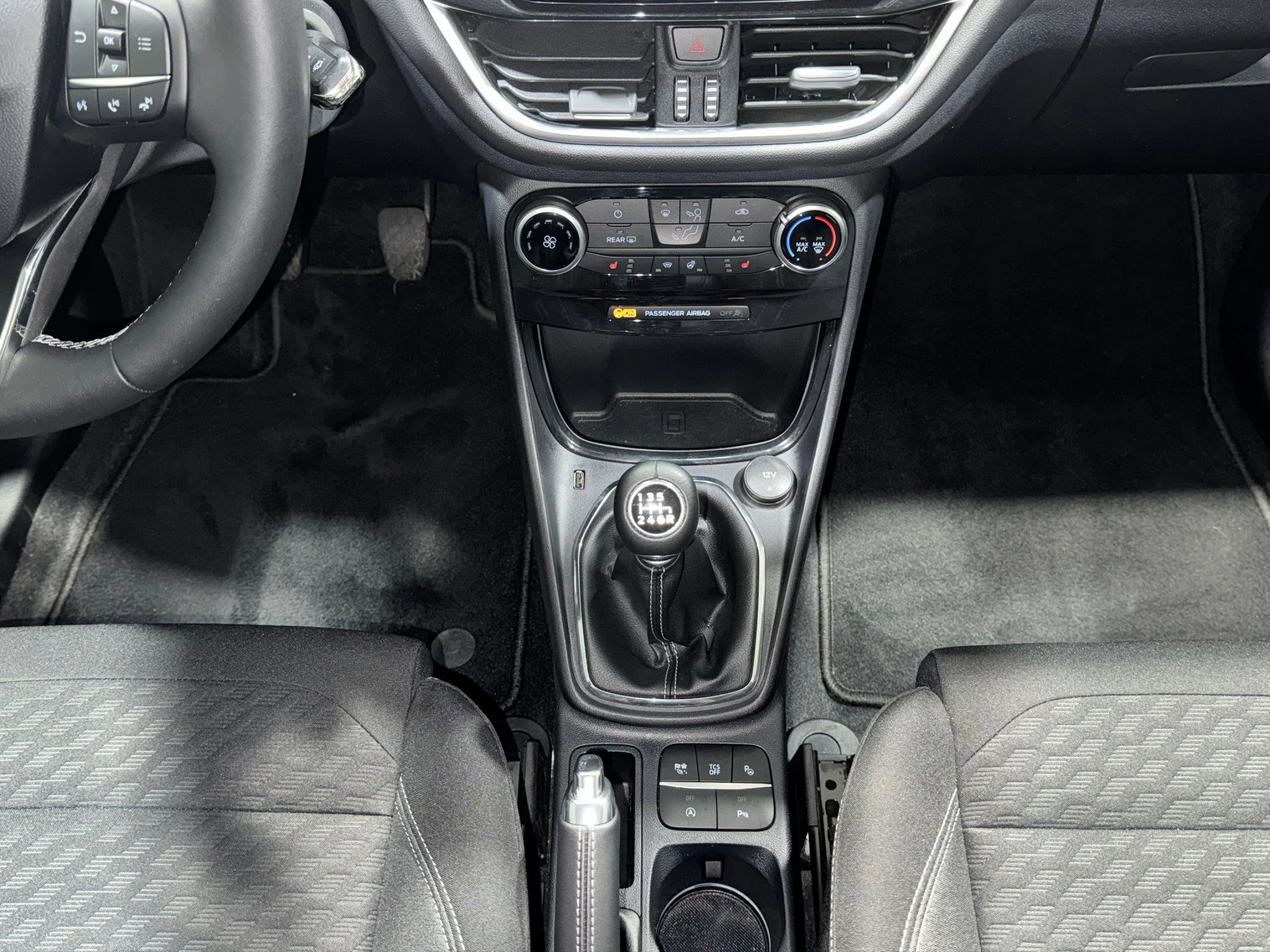 Ford-Puma-image-13