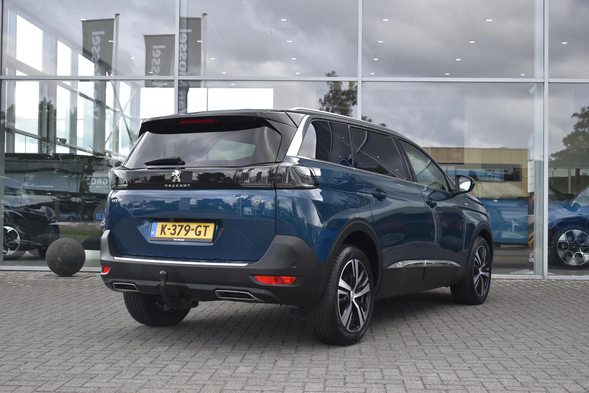 Peugeot-5008-image-4