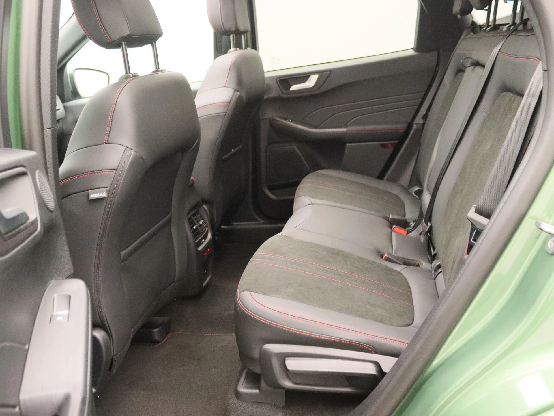 Ford-Kuga-image-13