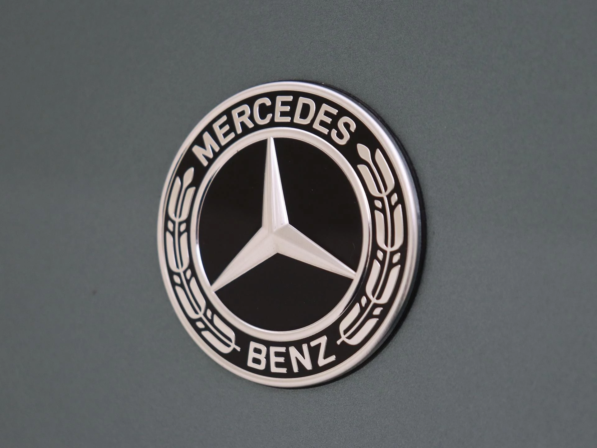 Mercedes-Benz-E-Klasse-image-32