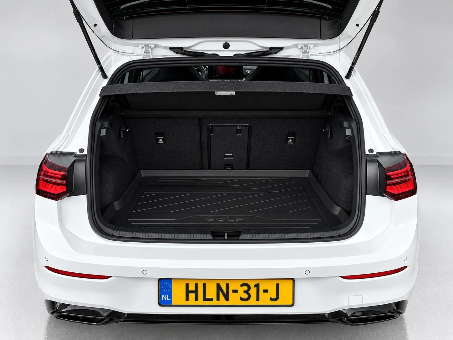 Volkswagen-Golf-image-11