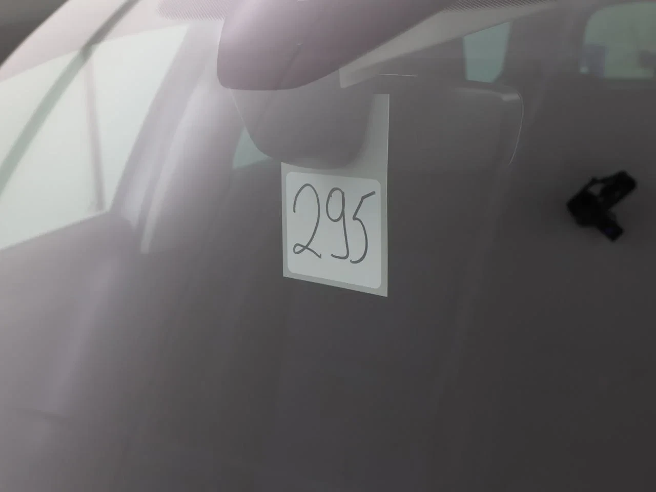 Volkswagen-Passat-image-29