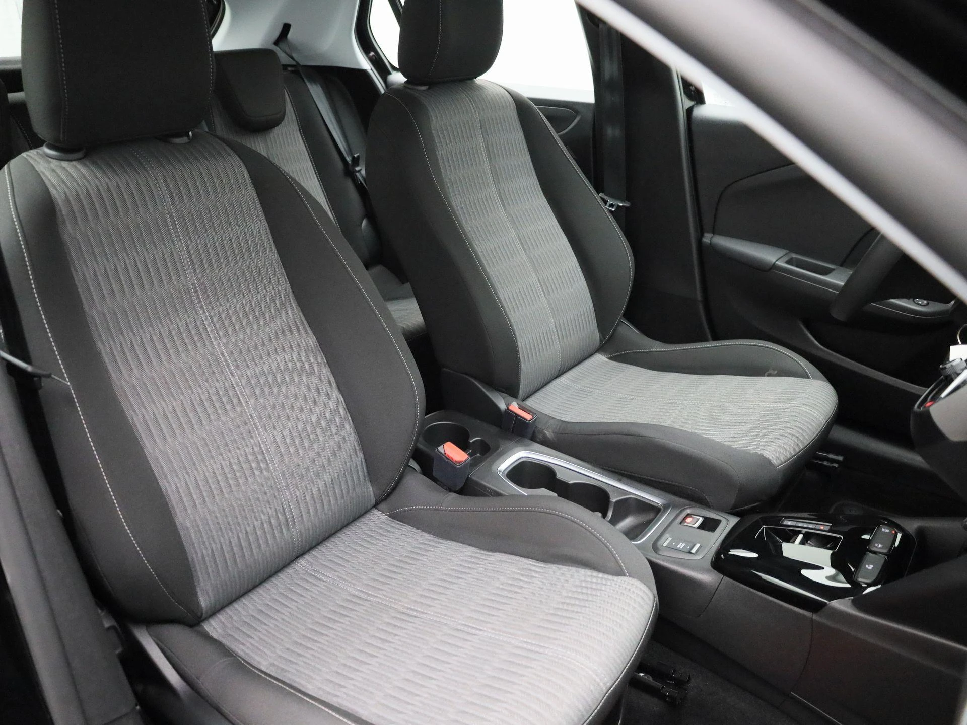 Opel-Corsa-image-31