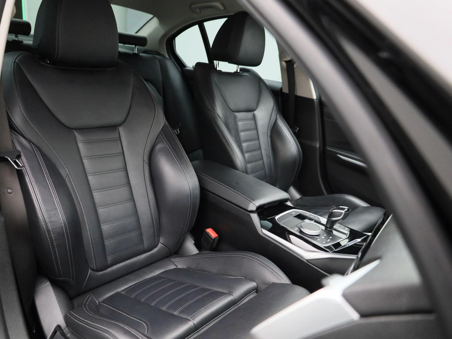 BMW-3 Serie-image-38
