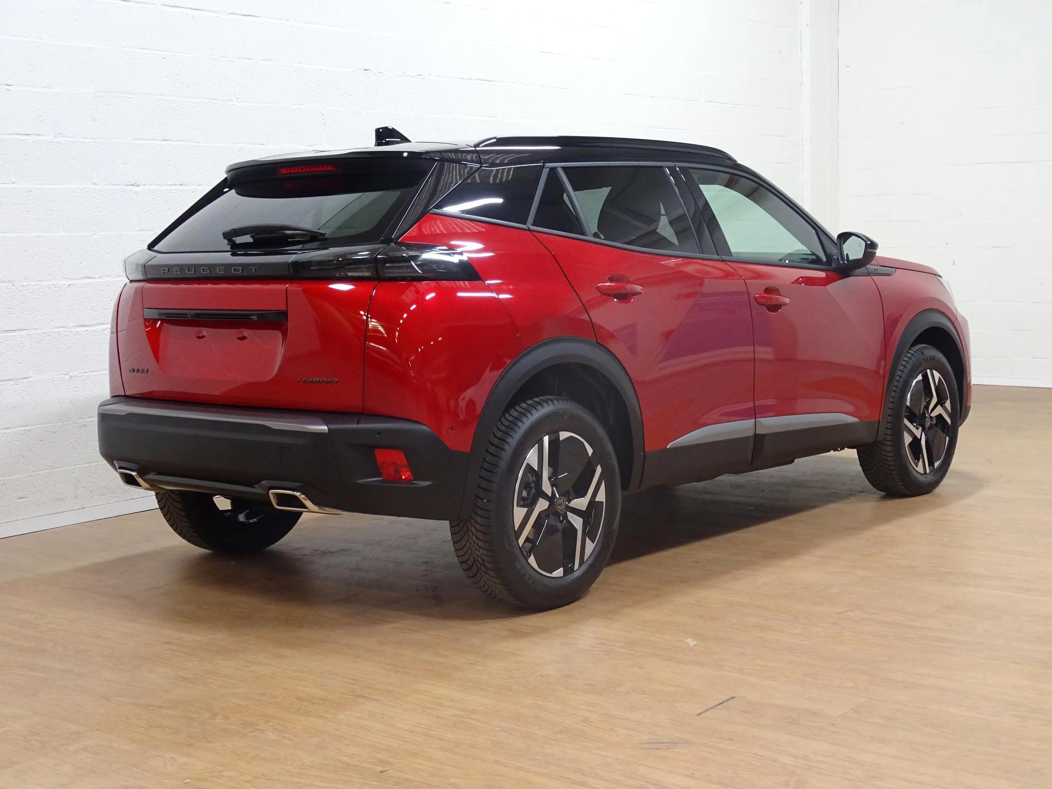 Peugeot 2008 1.2 HYBRID 145 e-DSC6 GT