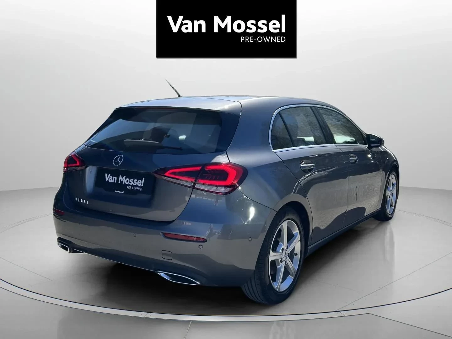 Mercedes-Benz-A-Klasse-image-4