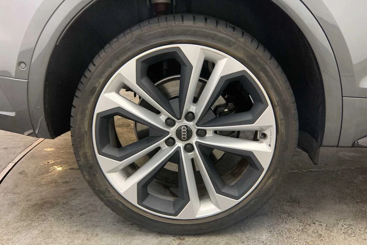 Audi-Q5-image-4