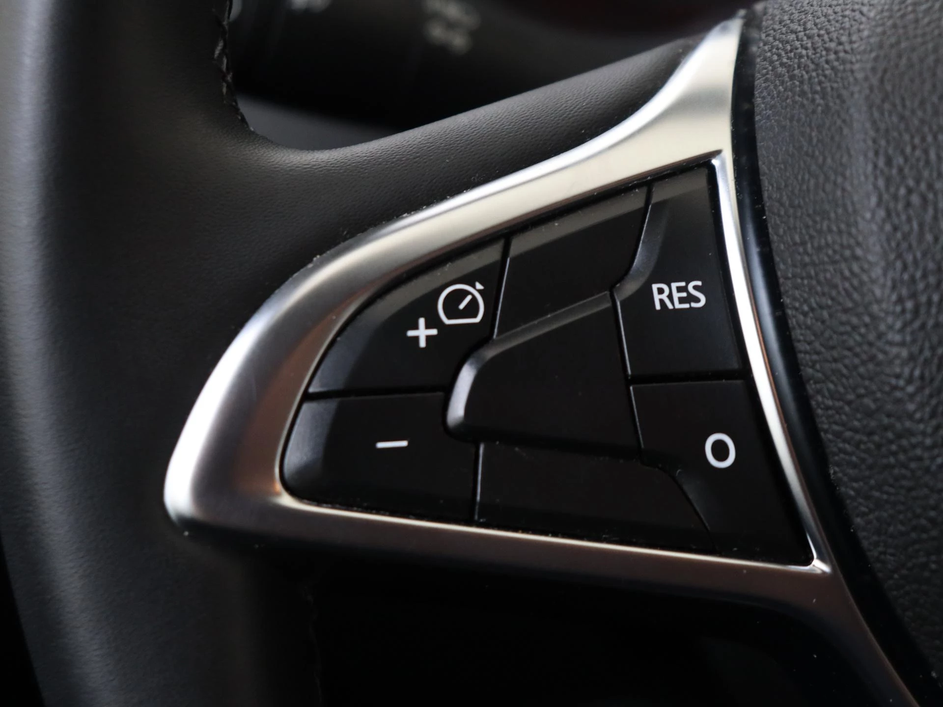 Dacia-Duster-image-16