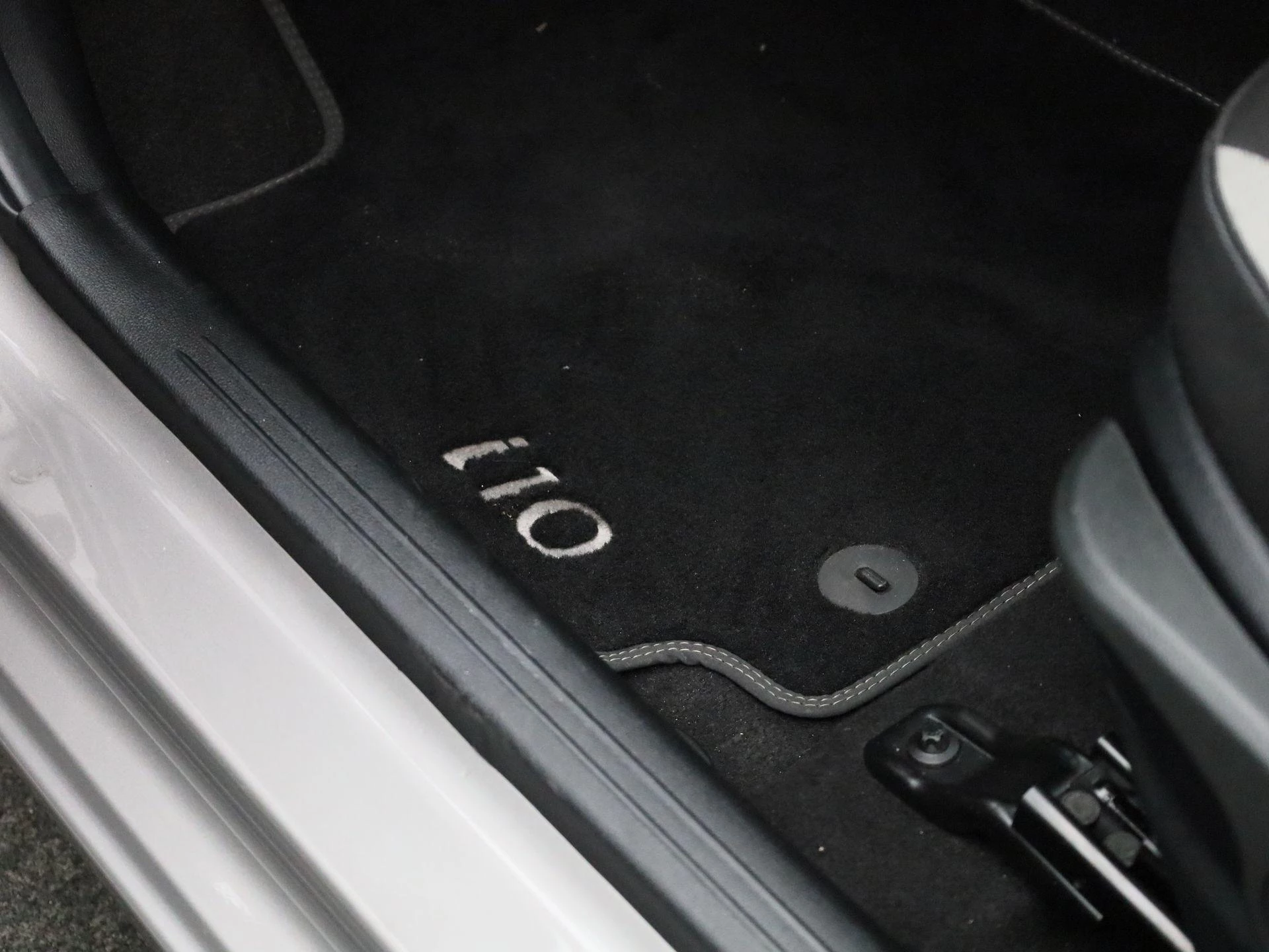 Hyundai-i10-image-24