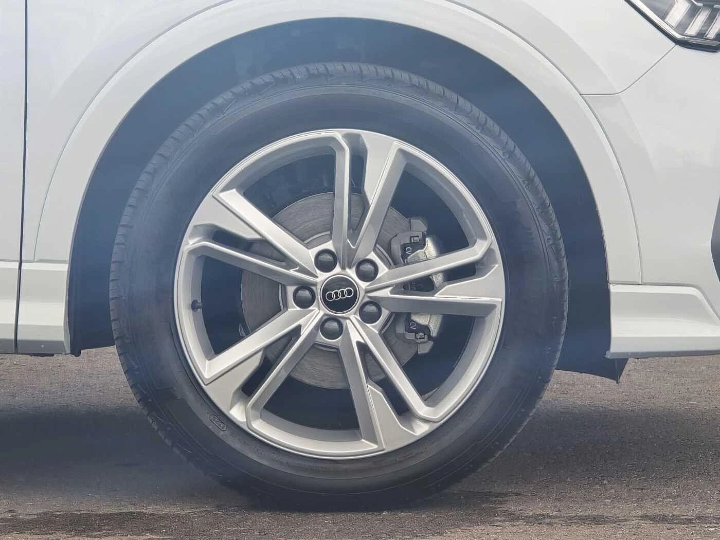Audi-Q3-image-4