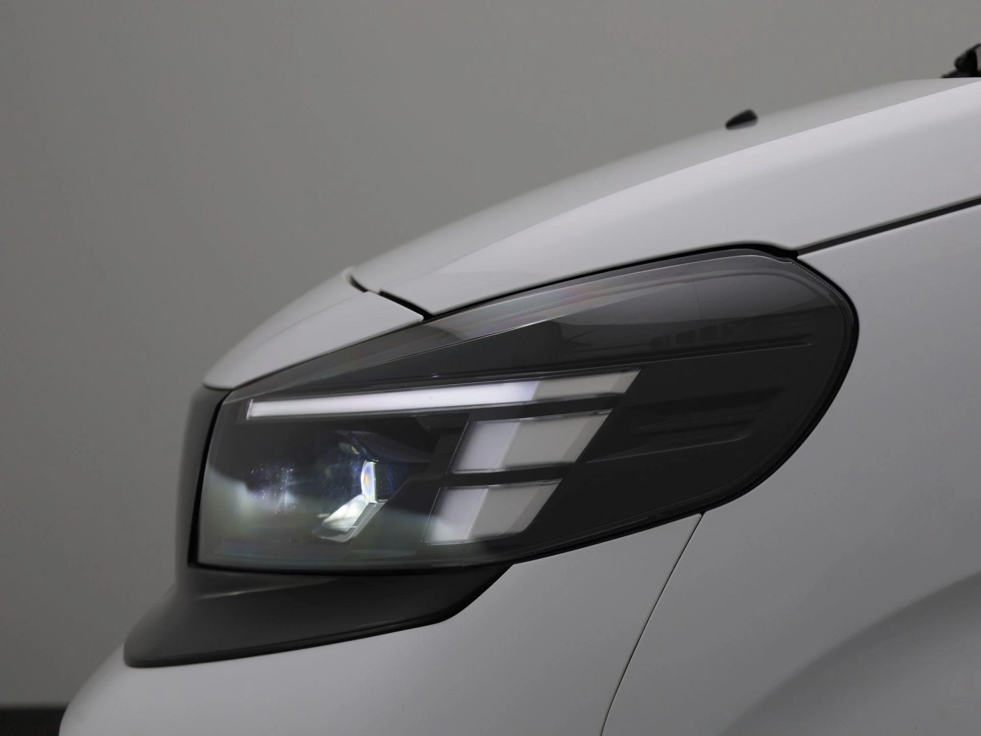 Opel-Vivaro-image-19