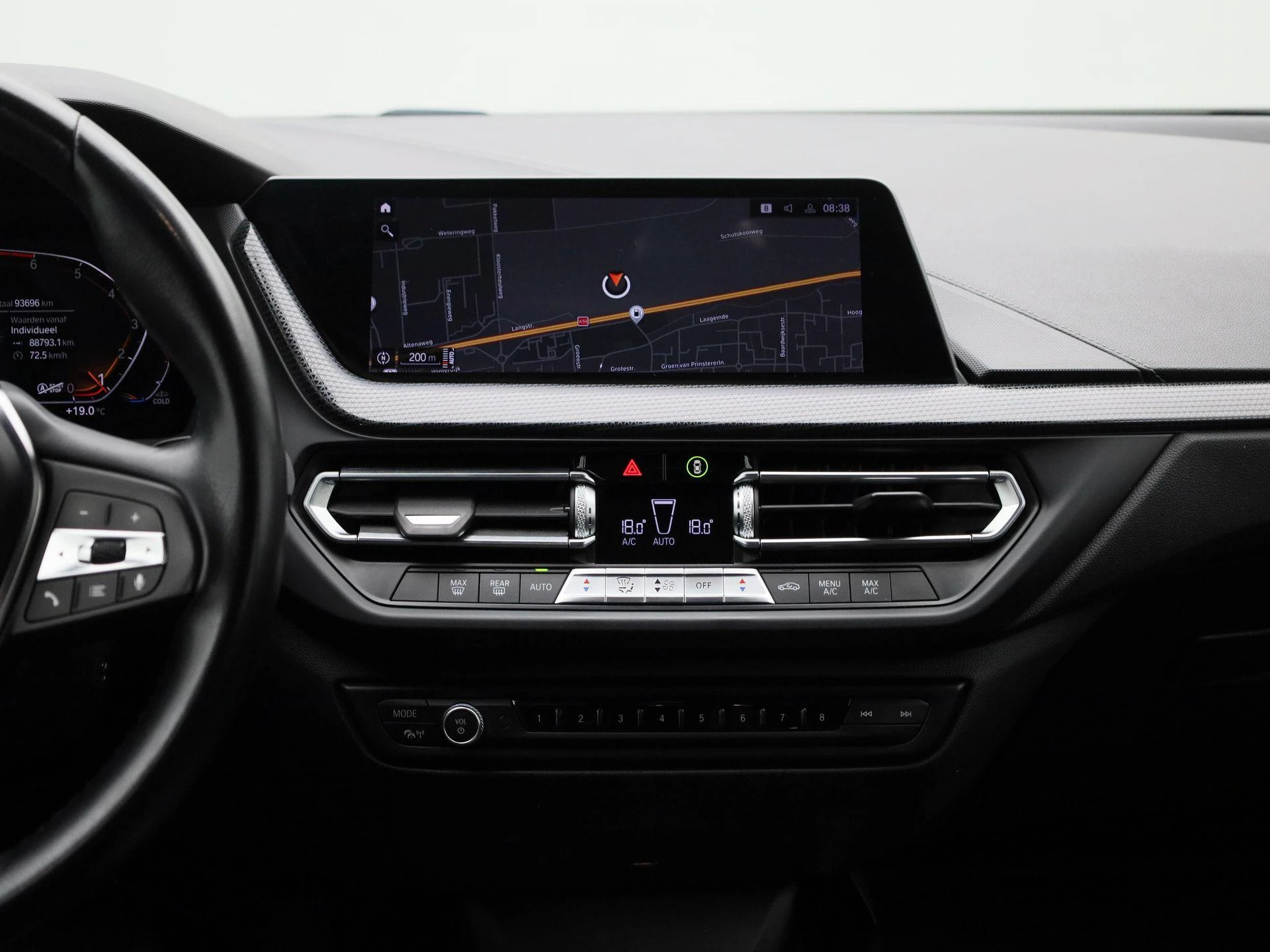 BMW-1 Serie-image-8