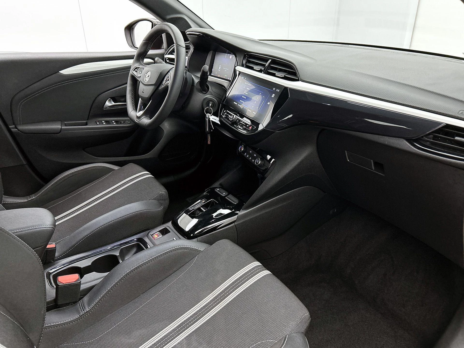 Opel Corsa 1.2 Turbo Hybrid GS