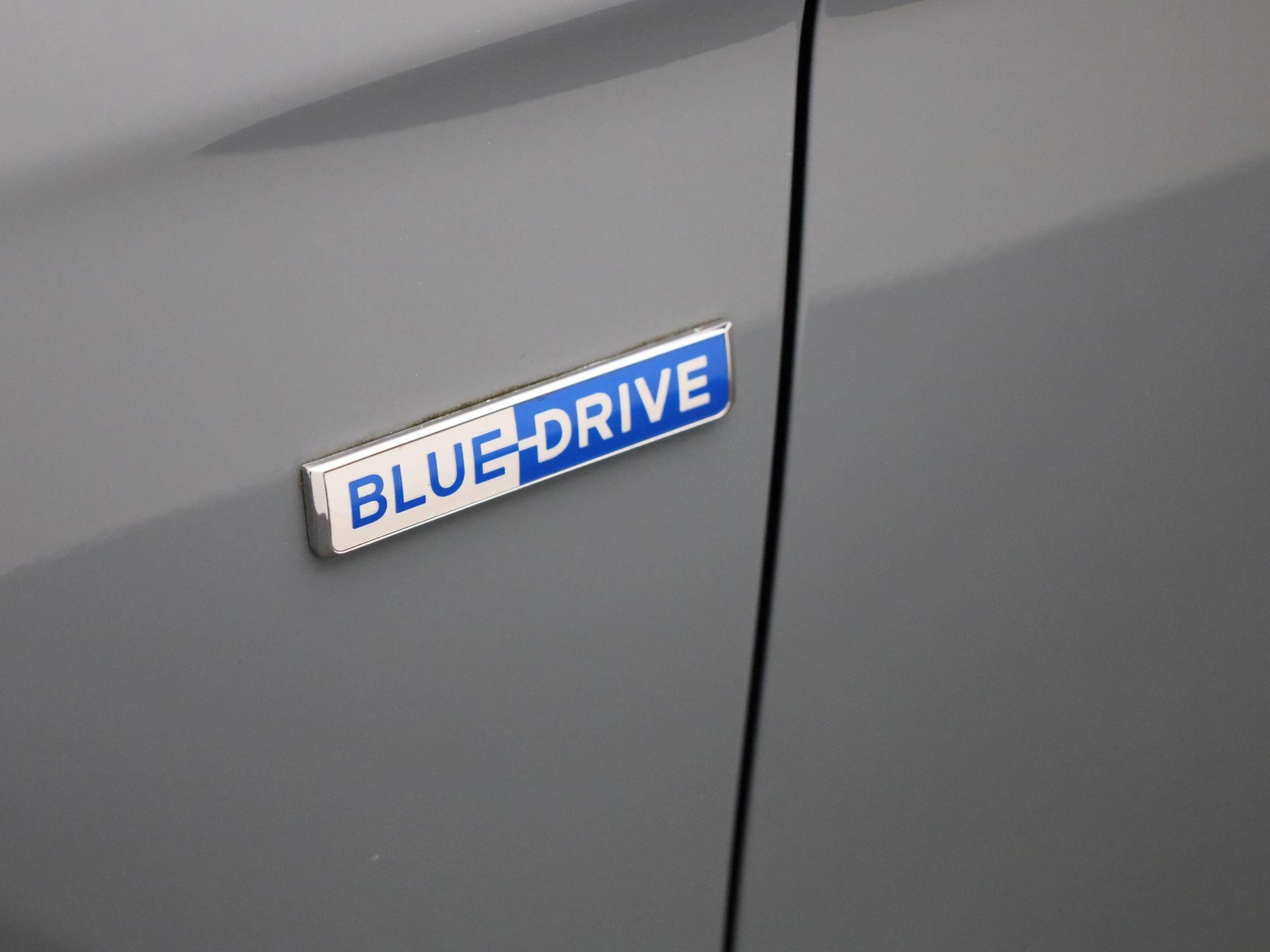 Hyundai-IONIQ-image-13