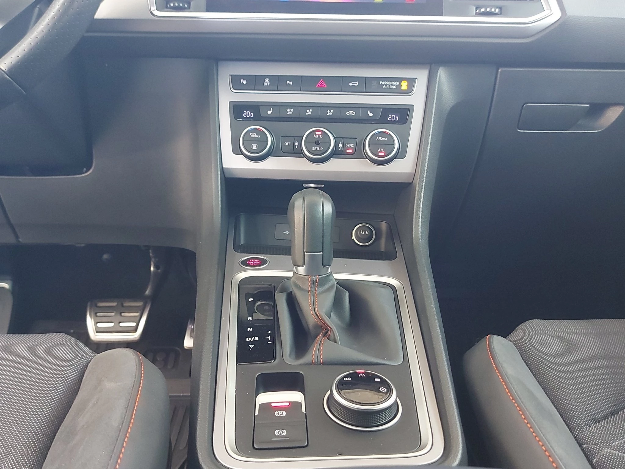 SEAT Ateca | FR | 1.5 TSI | AUTOMATIK | NAVI | ACC | SHZ | LRHZ