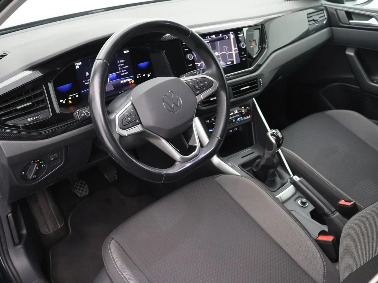 Volkswagen Taigo Taigo Life Business 1.0TSI 110PK *VIRTUAL COCKPIT*NAVI*CAMERA*ACC*PDC*APP-CONNECT*AIRCO*...*