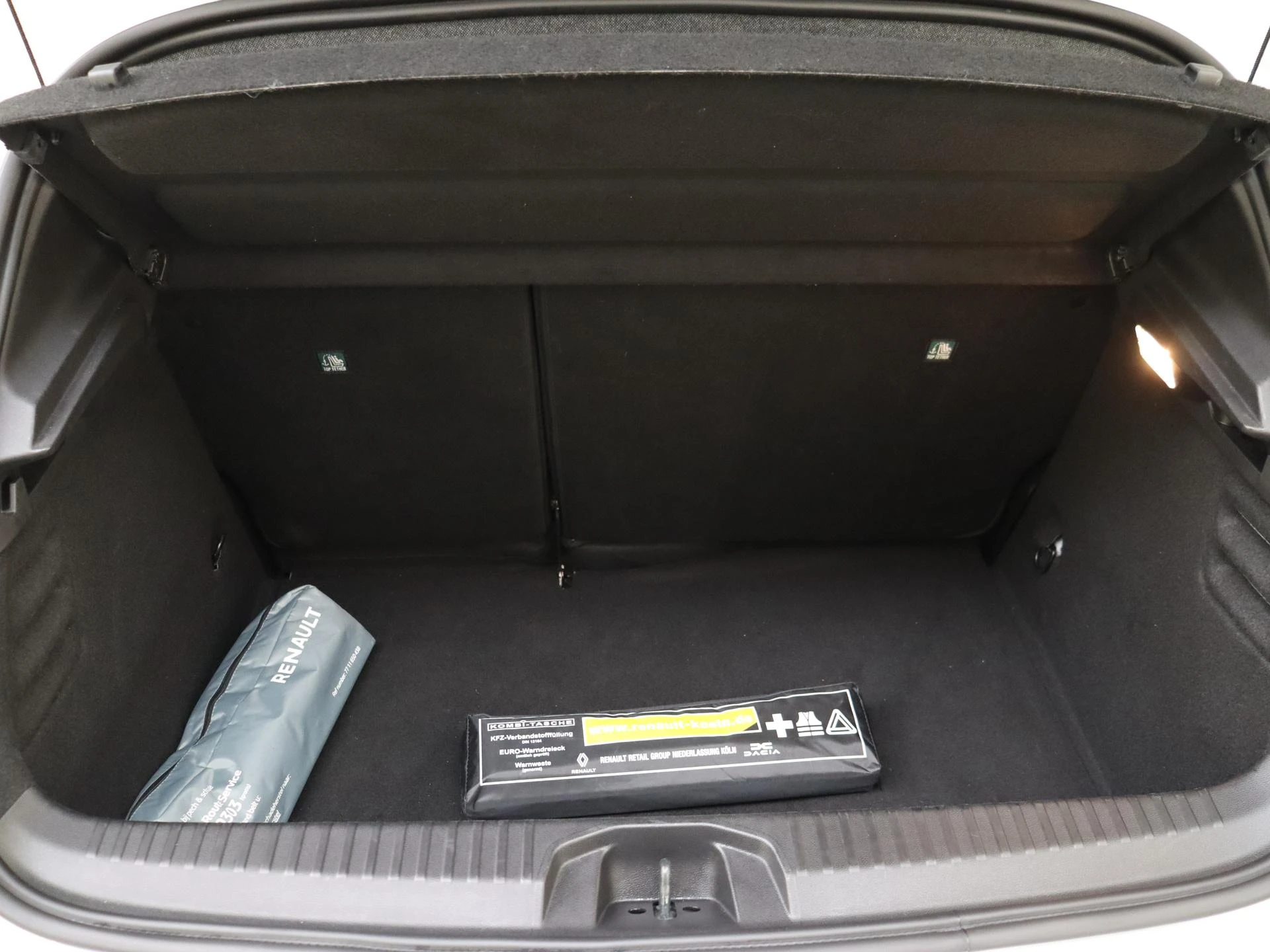 Renault-Clio-image-26