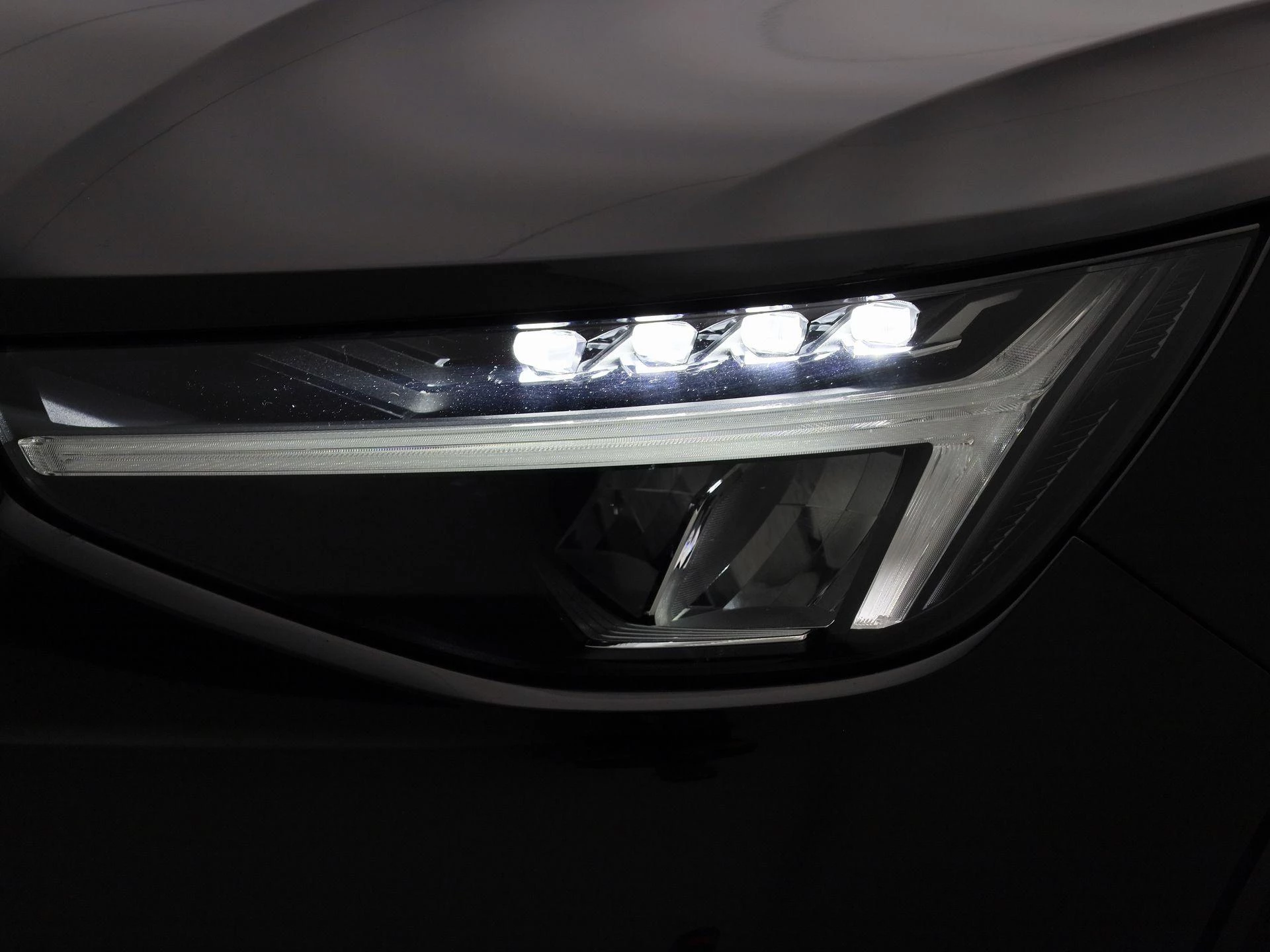 Volvo-XC40-image-15