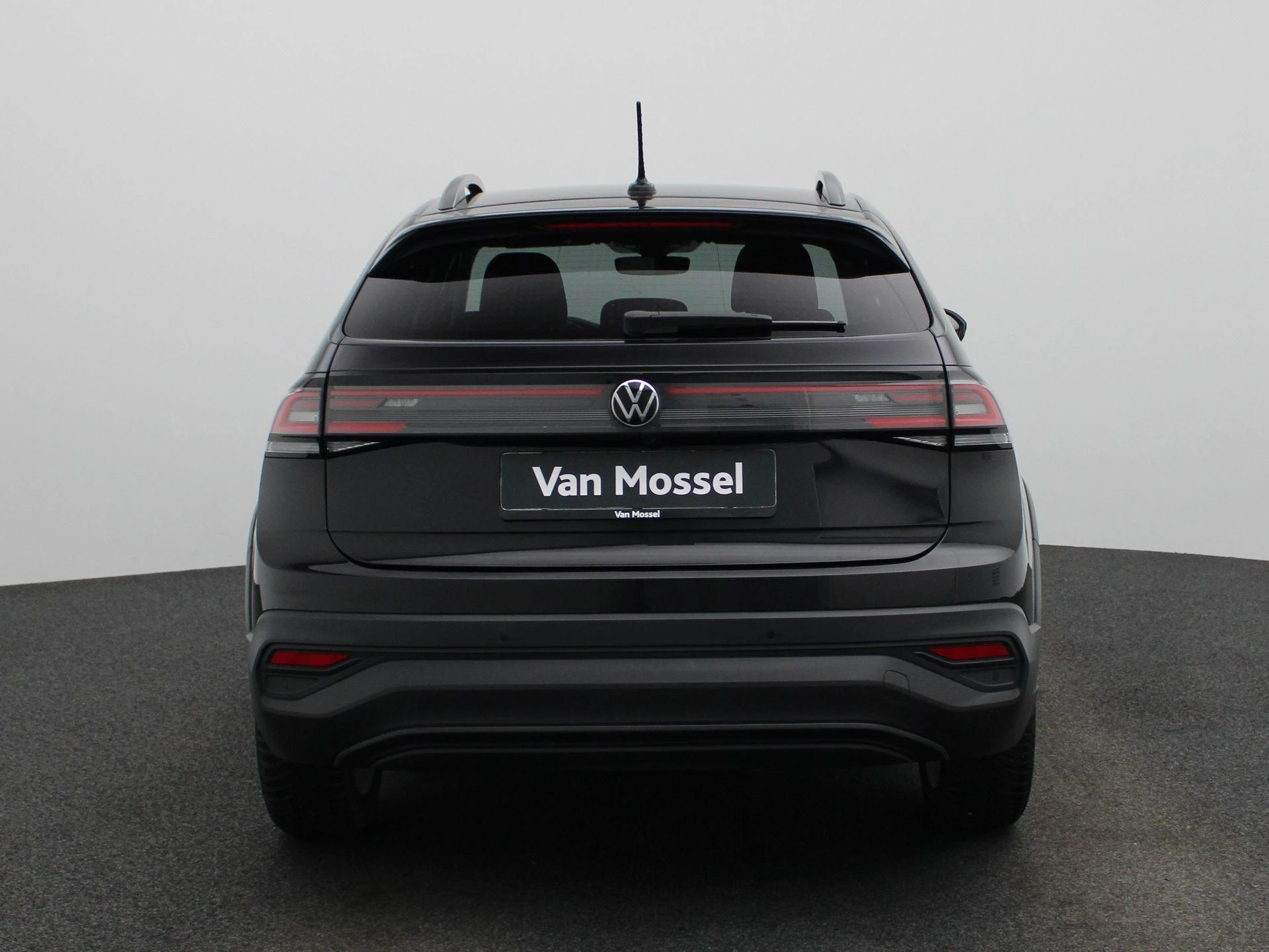 Volkswagen-Taigo-image-5