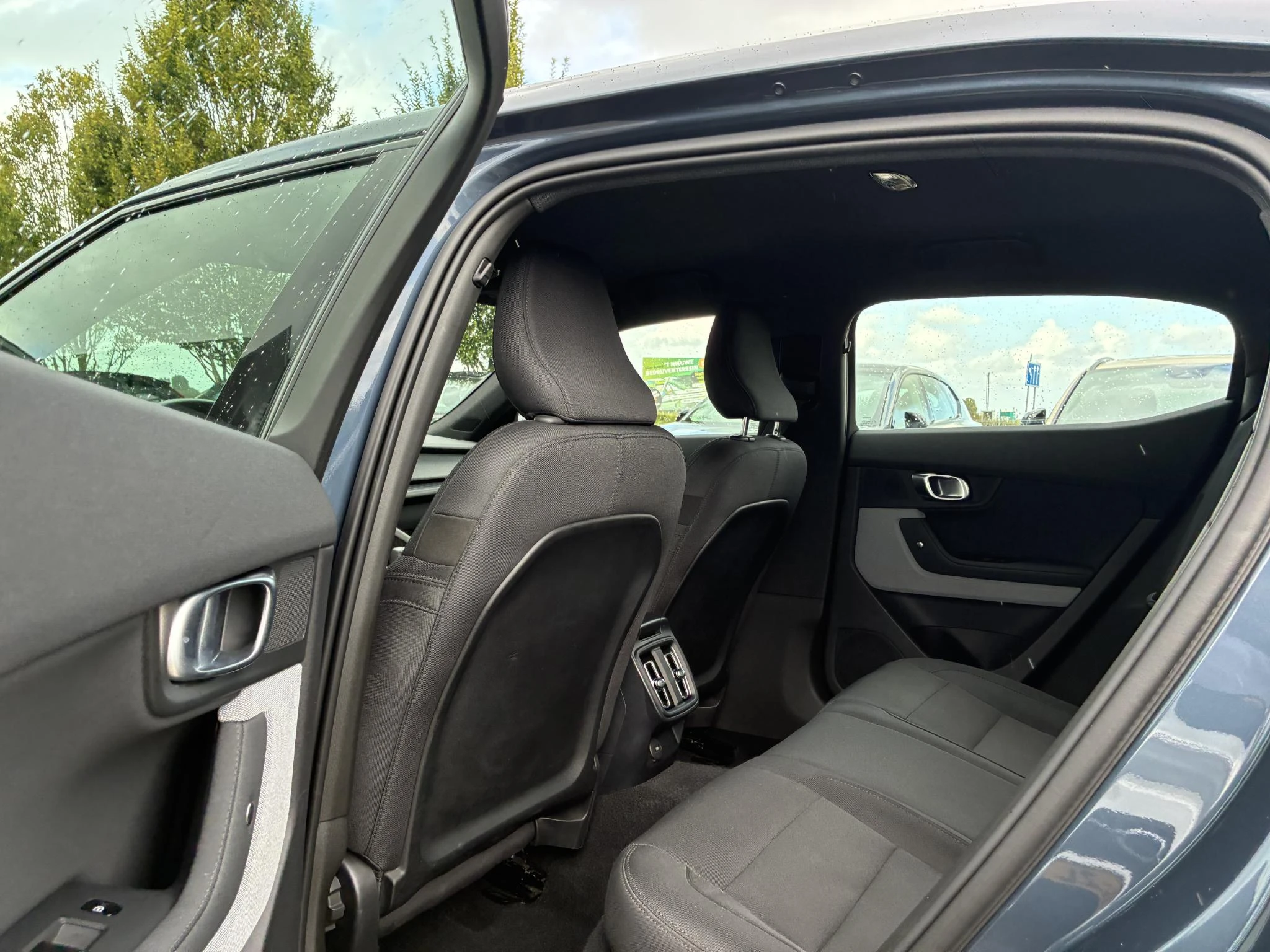 Polestar-2-image-12