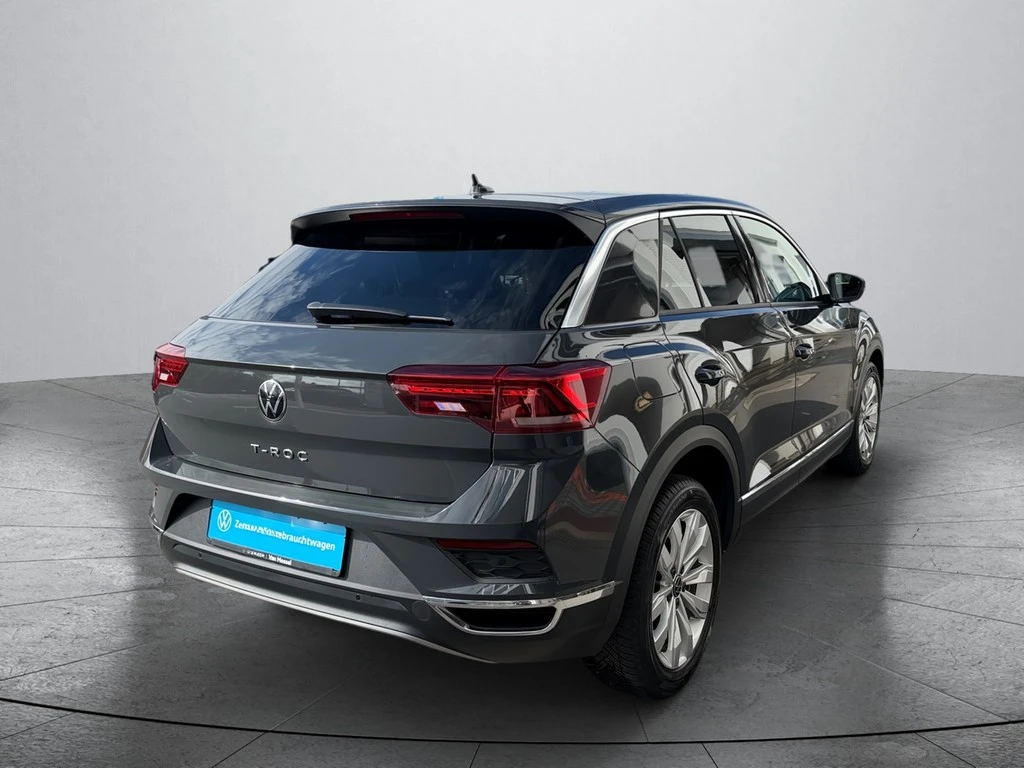 Volkswagen-T-Roc-image-4