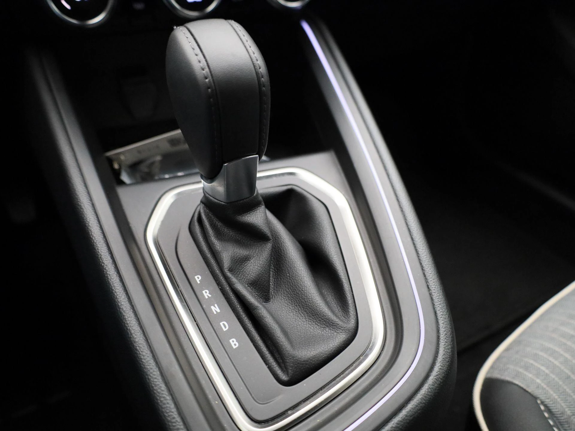 Renault-Clio-image-24