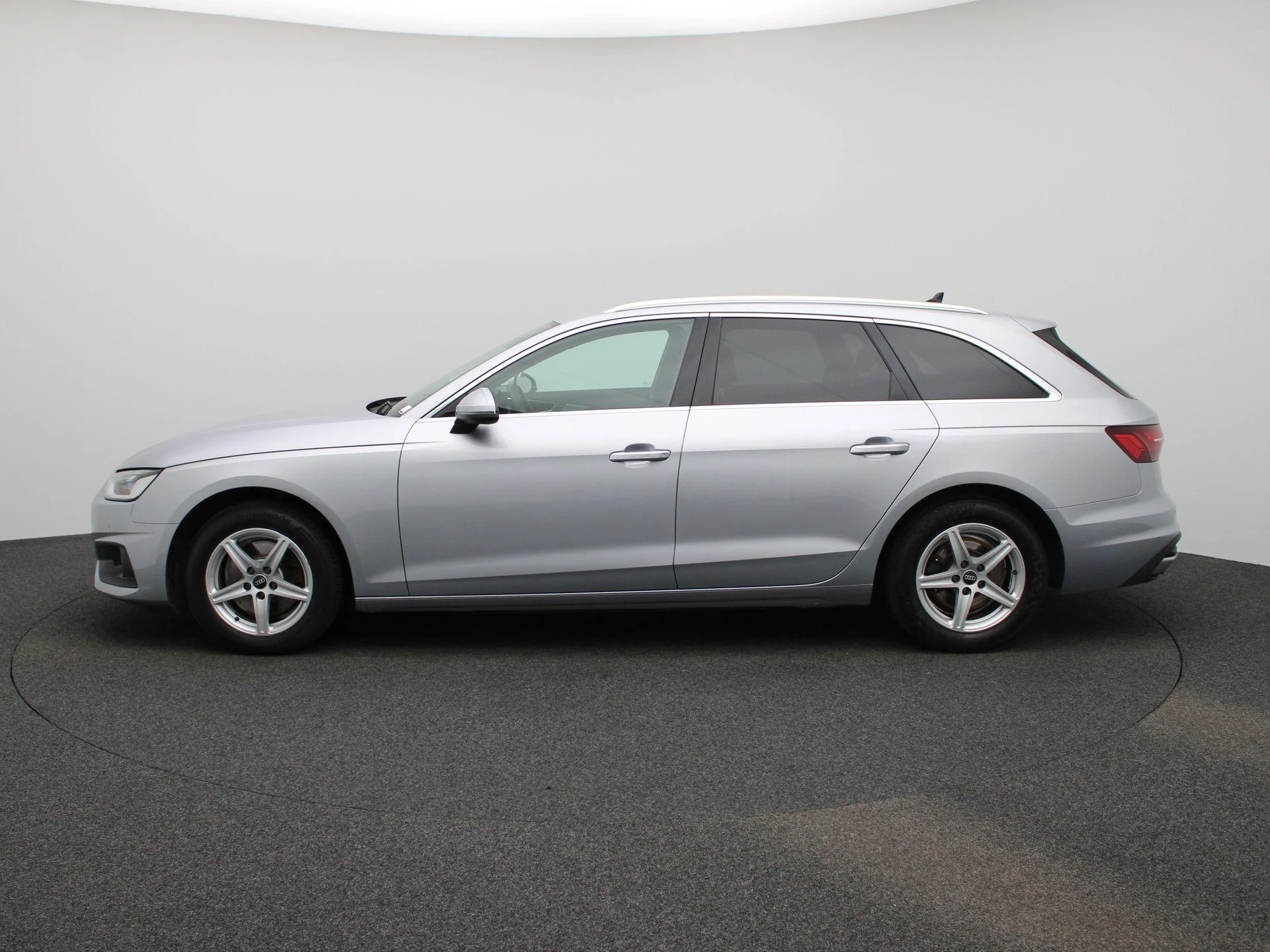 Audi-A4-image-3