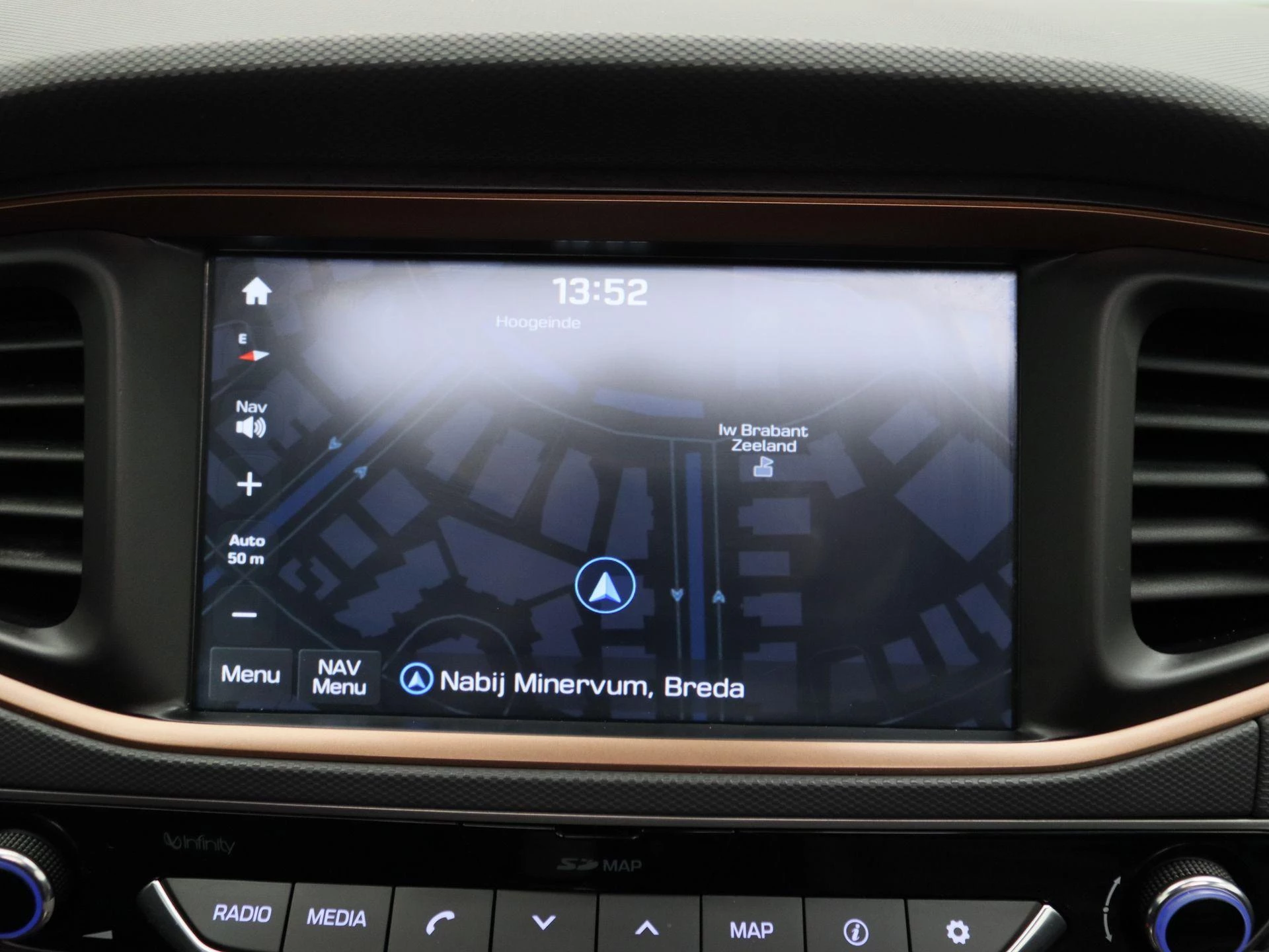 Hyundai-IONIQ-image-9