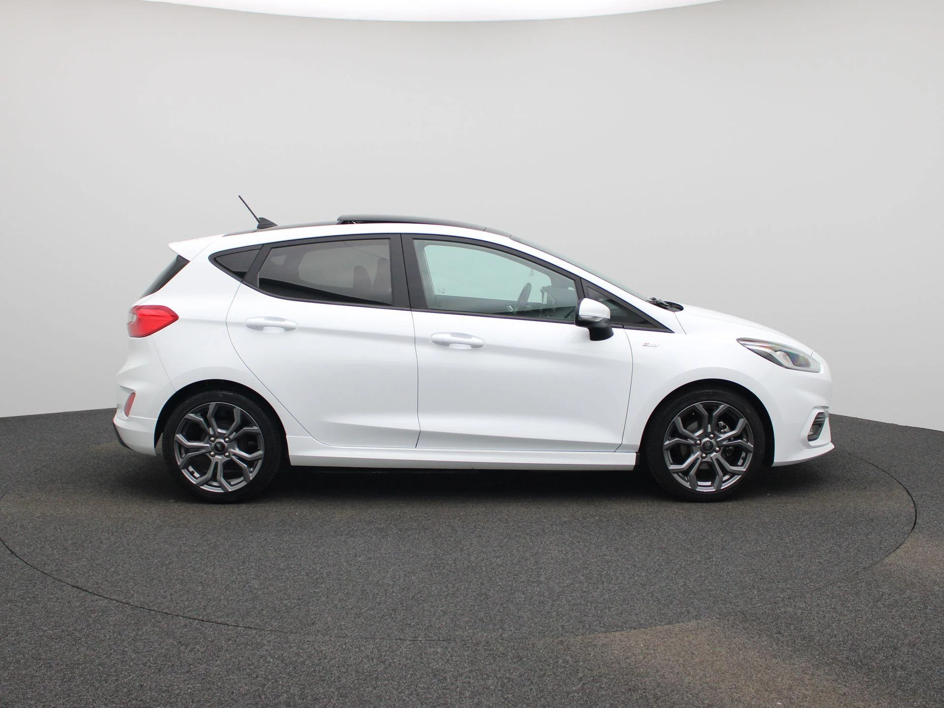 Ford-Fiesta-image-5