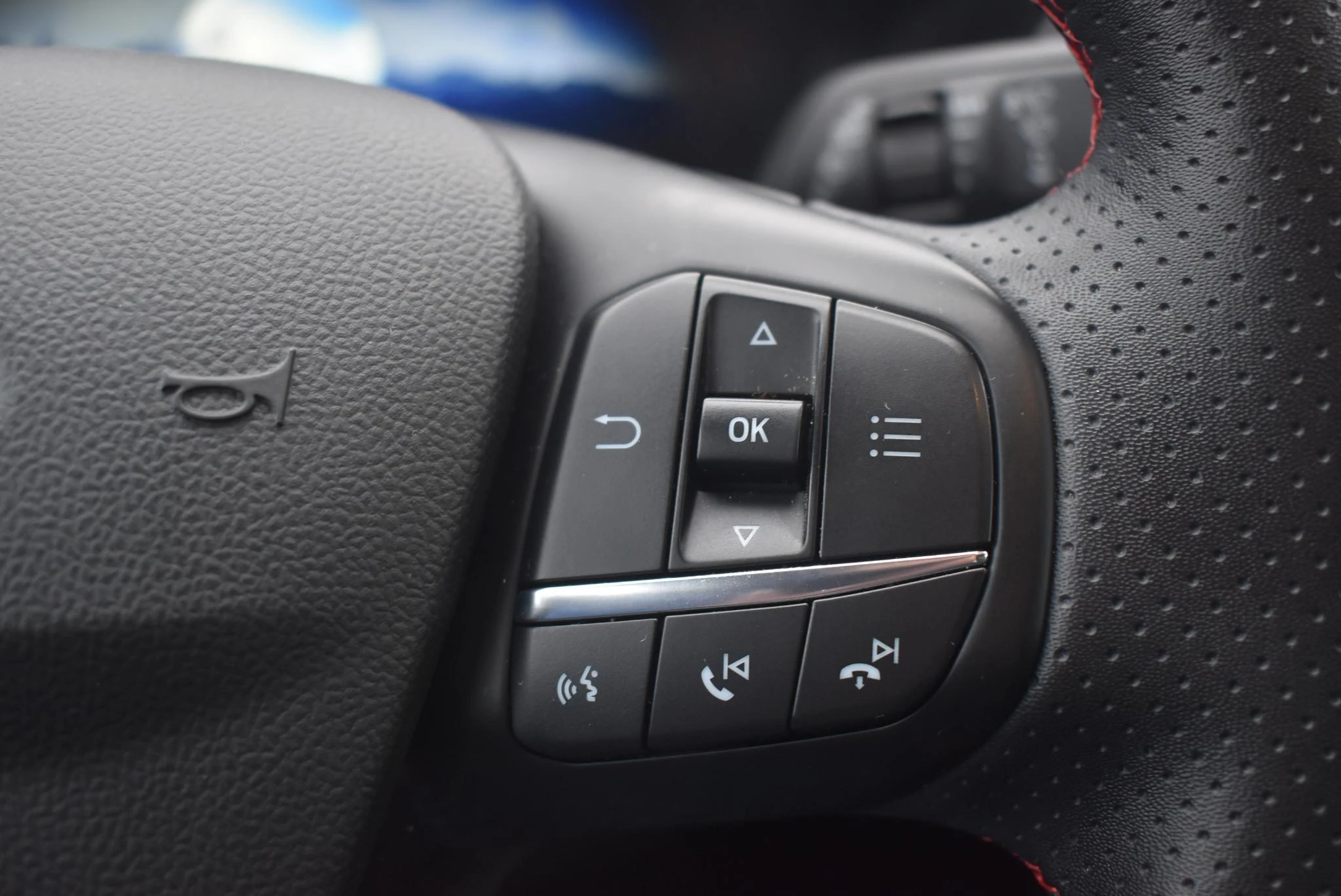 Ford-Kuga-image-18