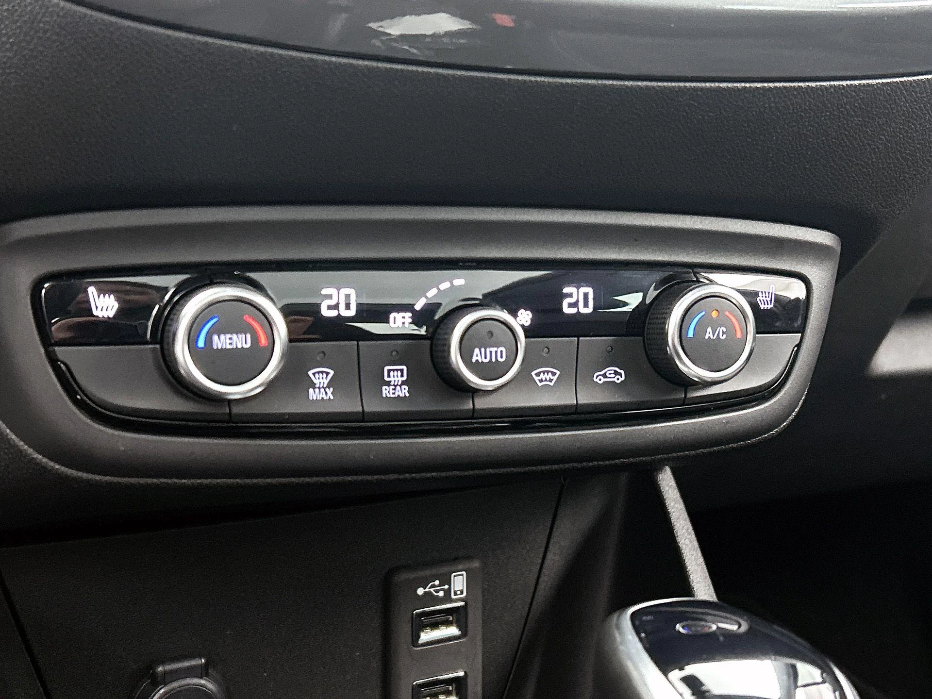 Opel-Crossland-image-15