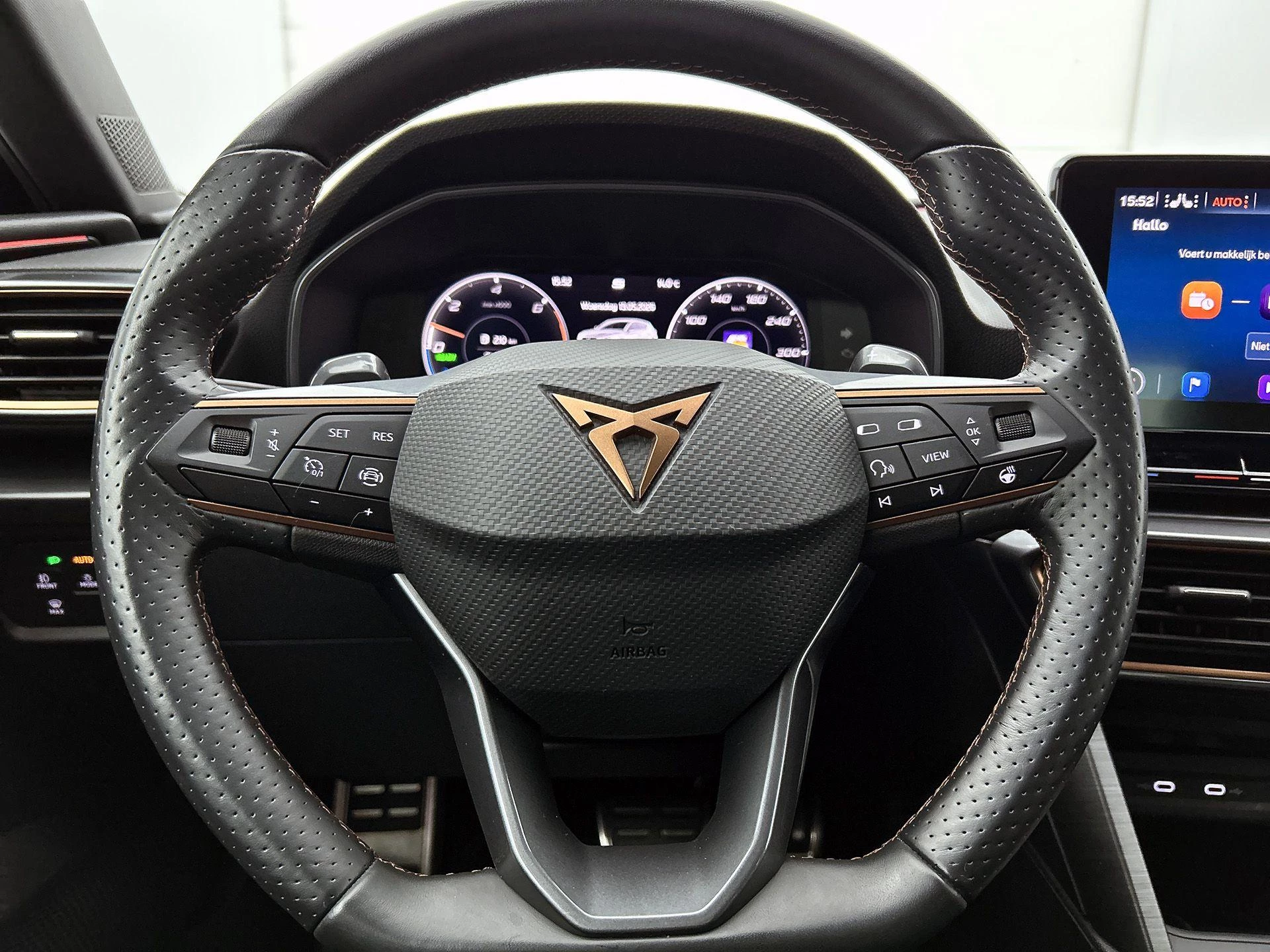 CUPRA-Leon-image-26