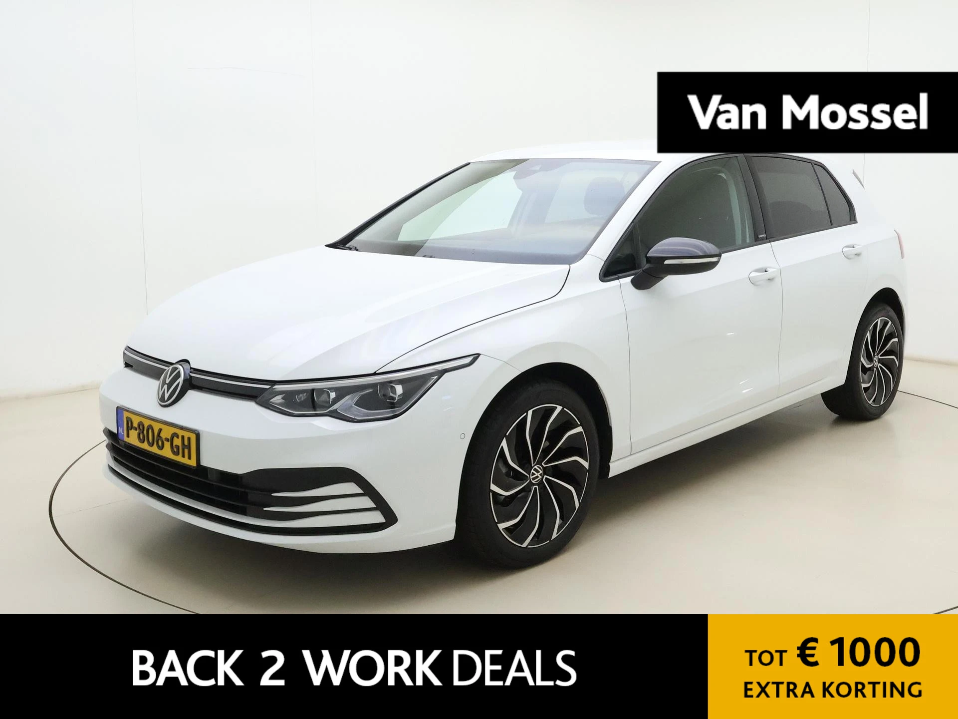 Volkswagen-Golf-image-0