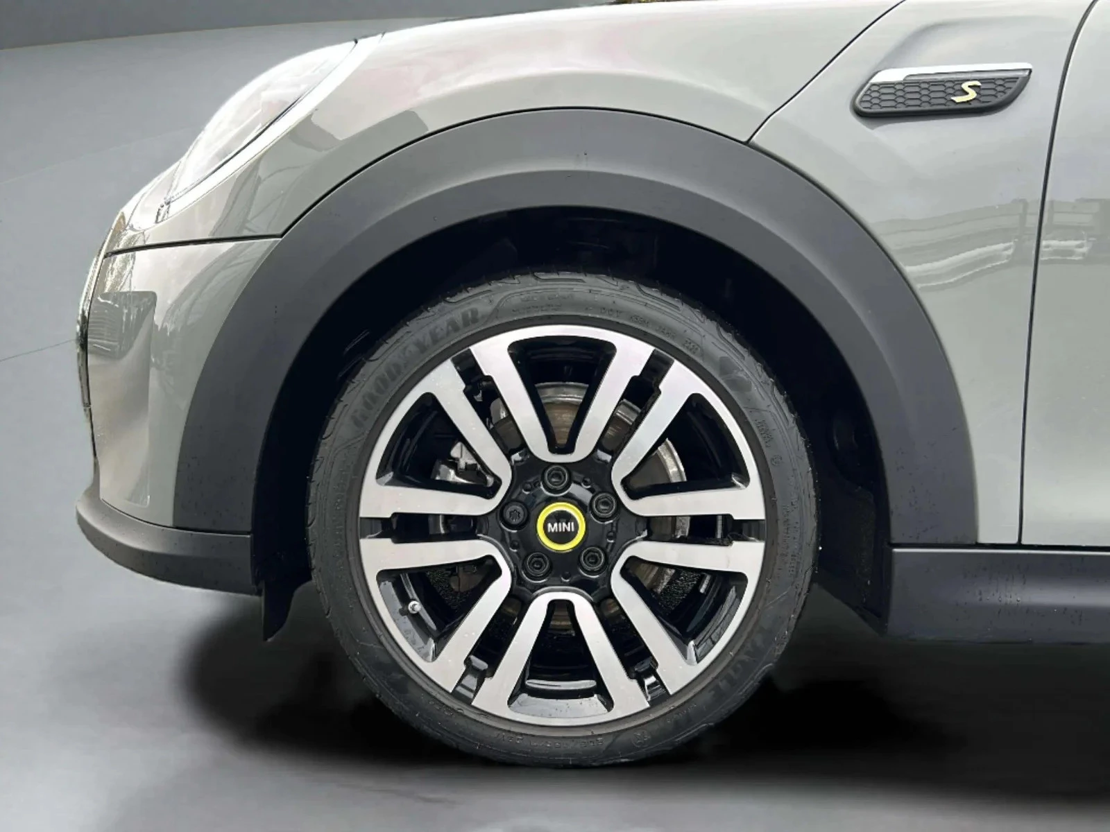 MINI-Electric-image-8